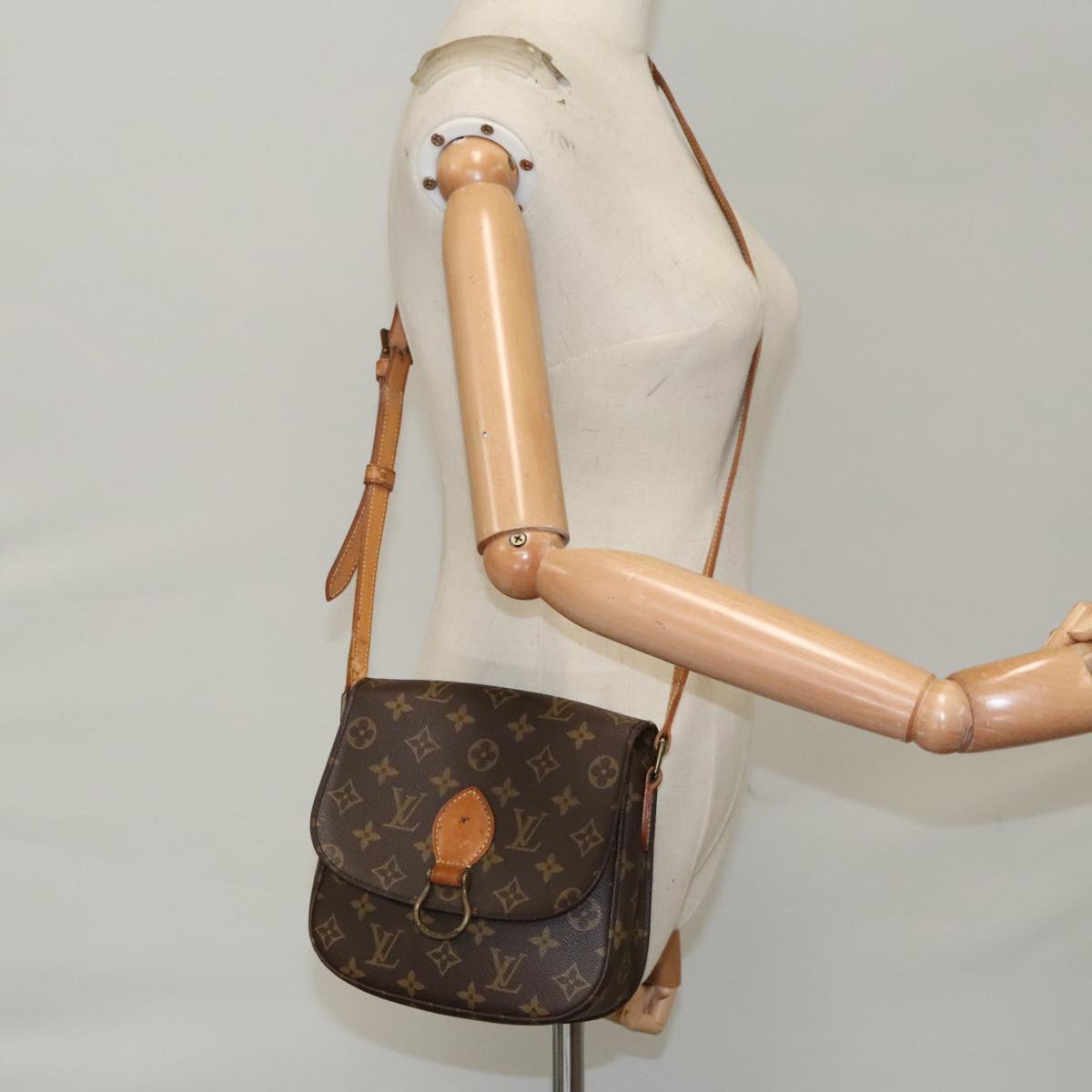 LOUIS VUITTON Monogram Saint Cloud MM Shoulder Bag M51243 LV Auth 100633