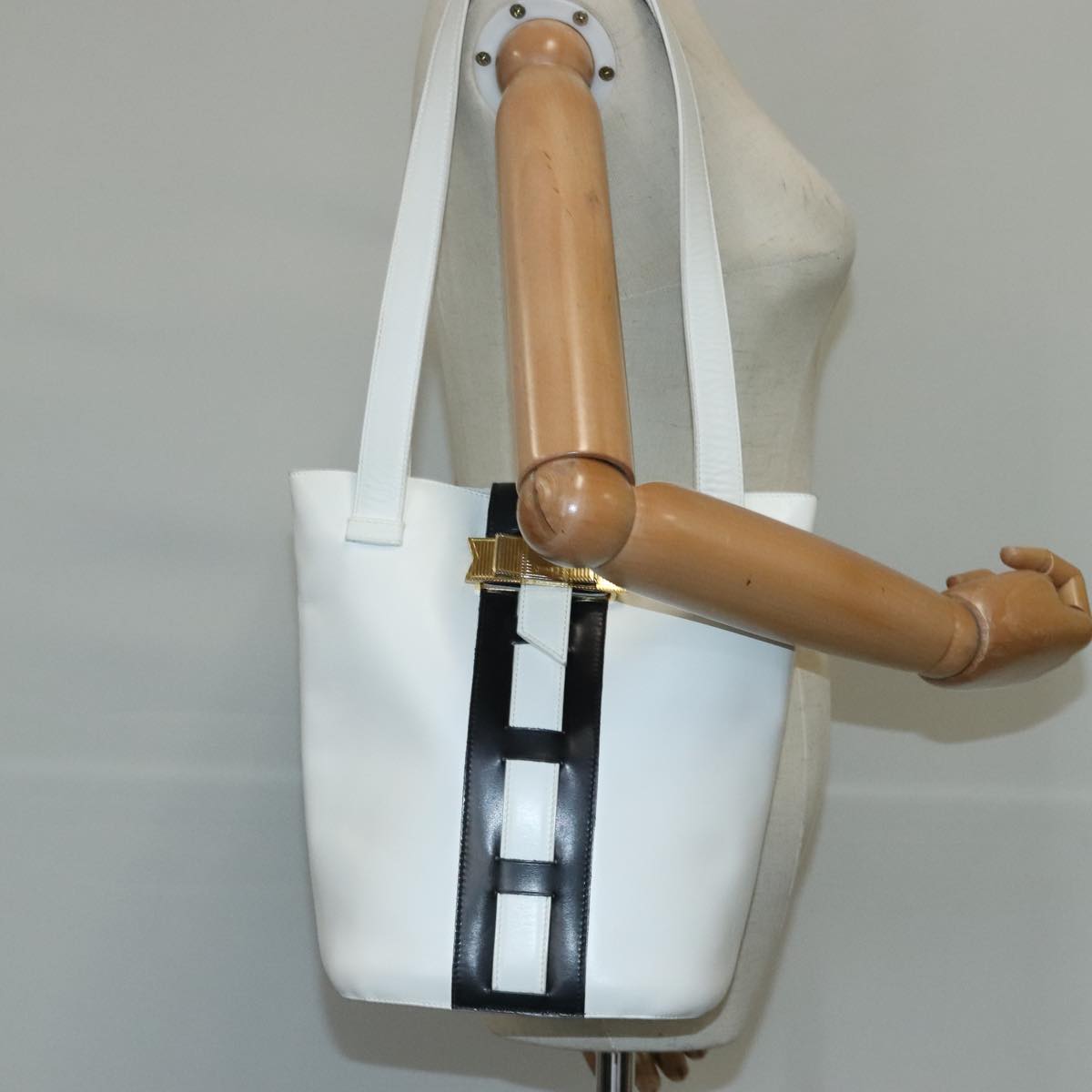 CELINE Ribbon Tote Bag Leather White Black Auth 100656