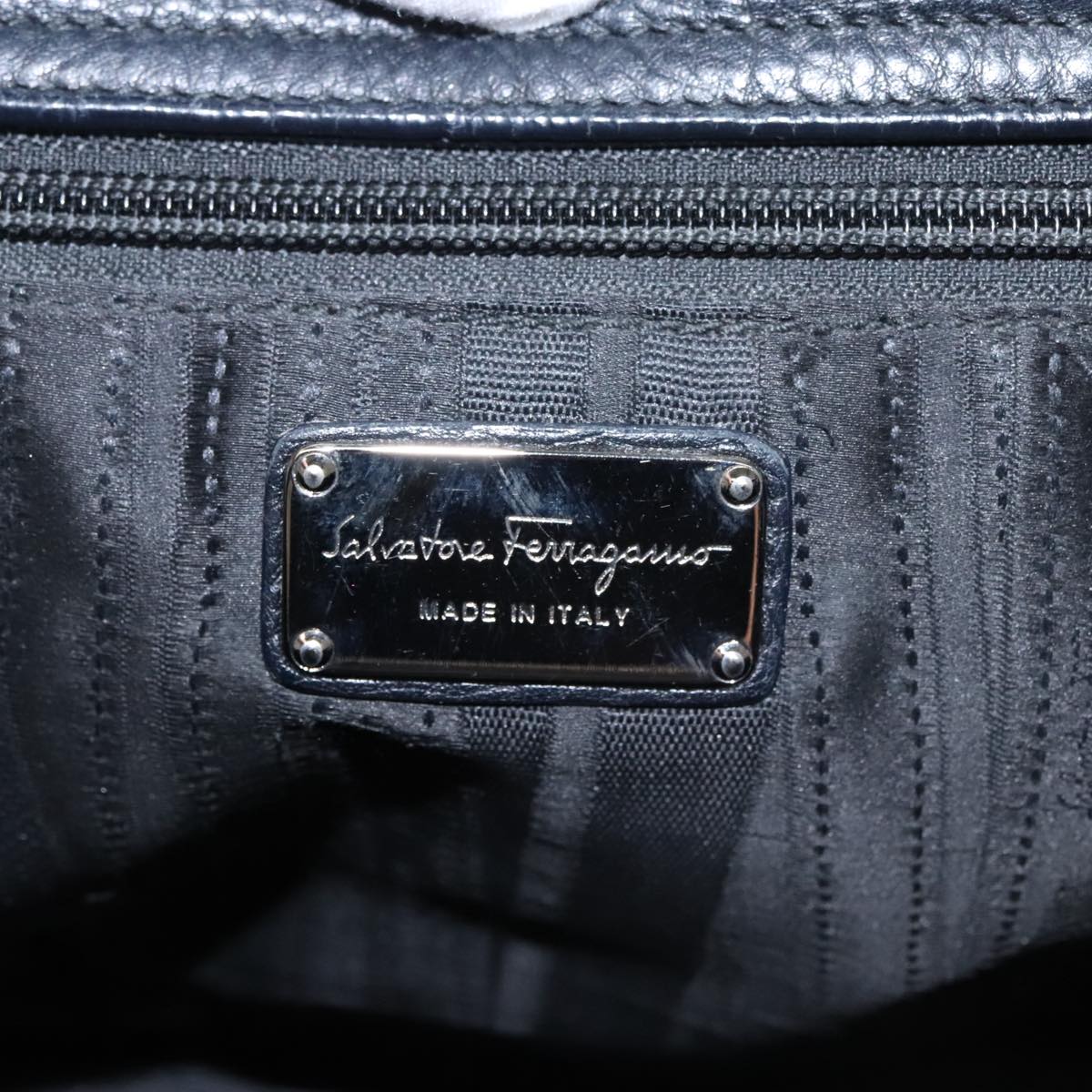 Salvatore Ferragamo Gancini Hand Bag Leather Black Silver Auth 100703