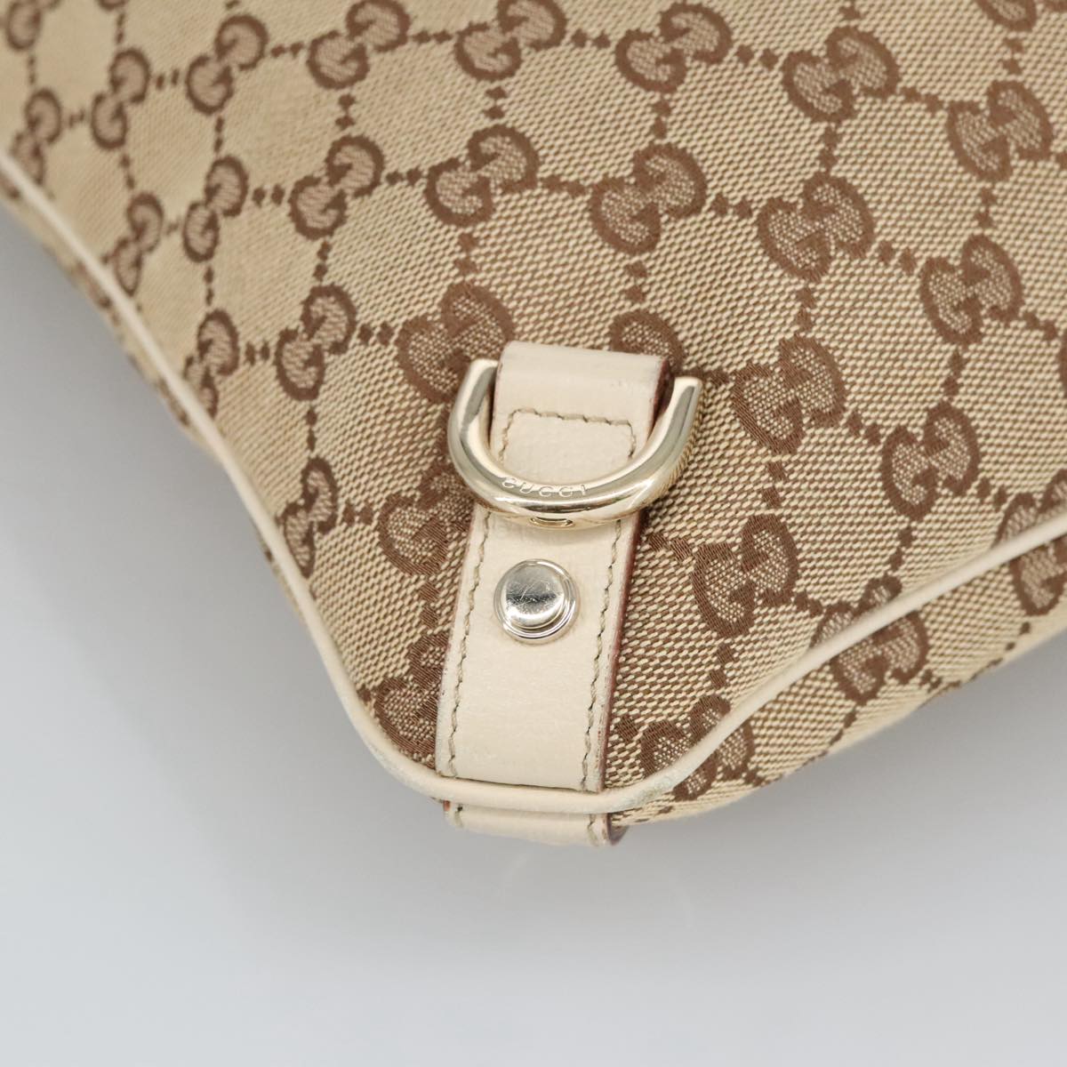 GUCCI GG Canvas Shoulder Bag Beige Gold 131326 Auth 100719