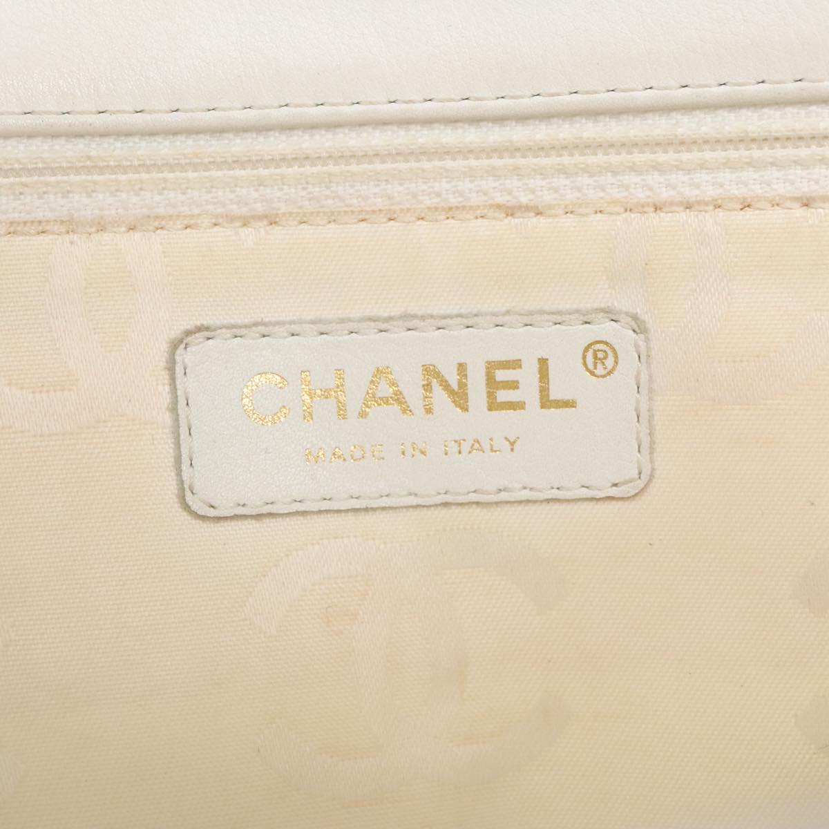 CHANEL Tote Bag Canvas Gold White CC Auth 100722