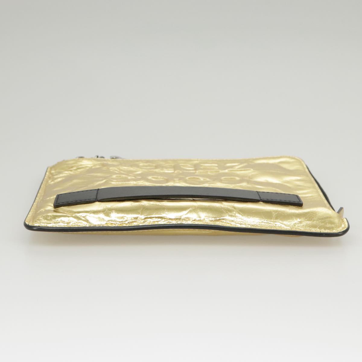 CHANEL Clutch Bag Leather Gold CC Auth 100730