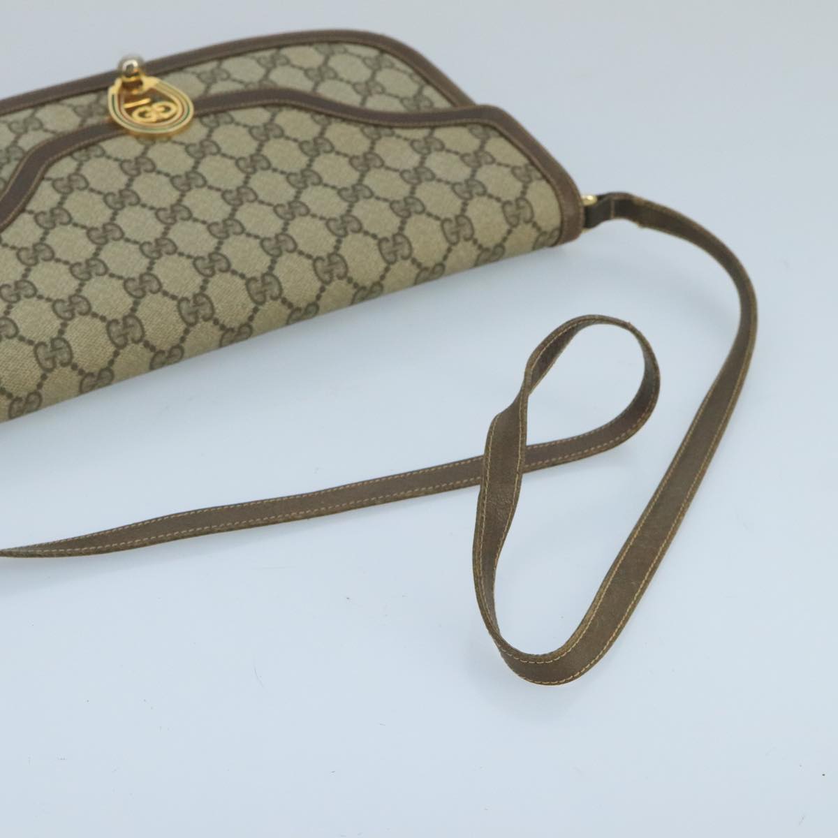 GUCCI GG Supreme Shoulder Bag PVC Beige Auth 100761