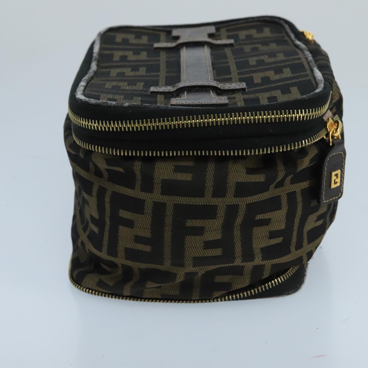 FENDI Zucca Canvas Vanity Pouch Brown Black gold Auth 100790