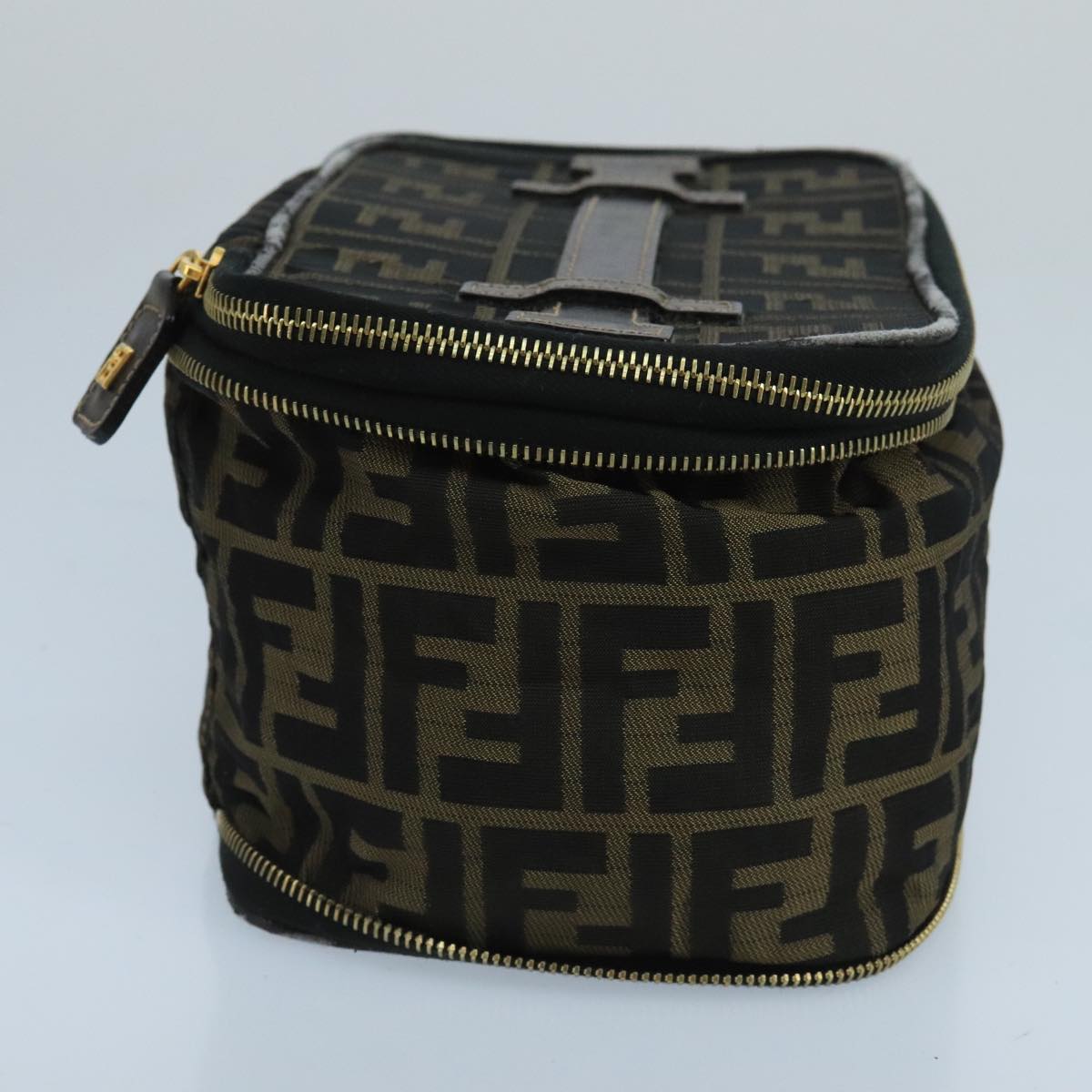 FENDI Zucca Canvas Vanity Pouch Brown Black gold Auth 100790