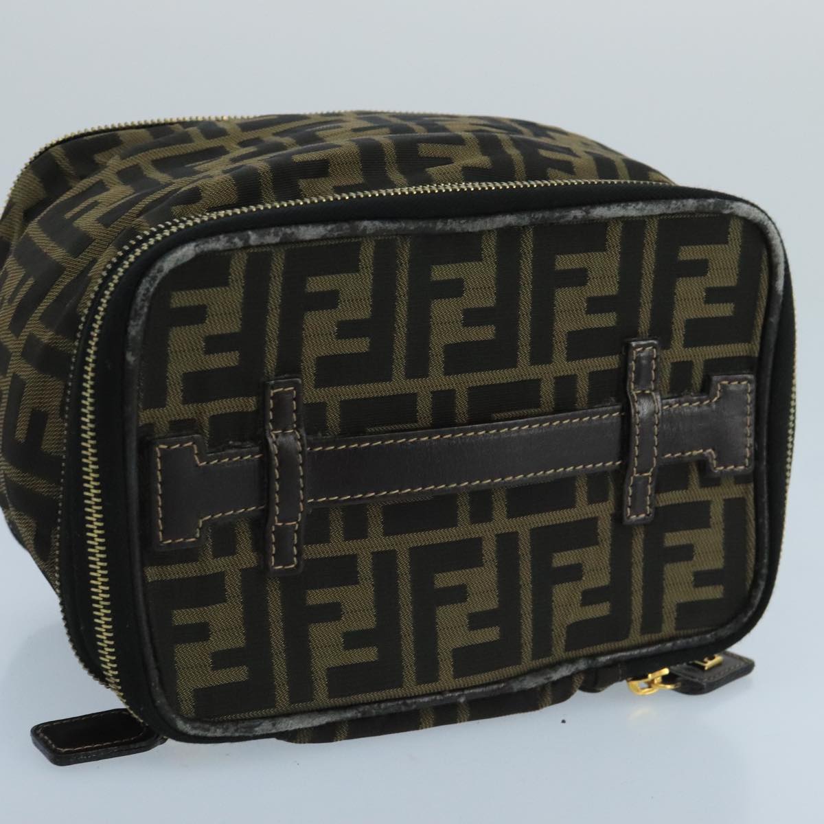 FENDI Zucca Canvas Vanity Pouch Brown Black gold Auth 100790