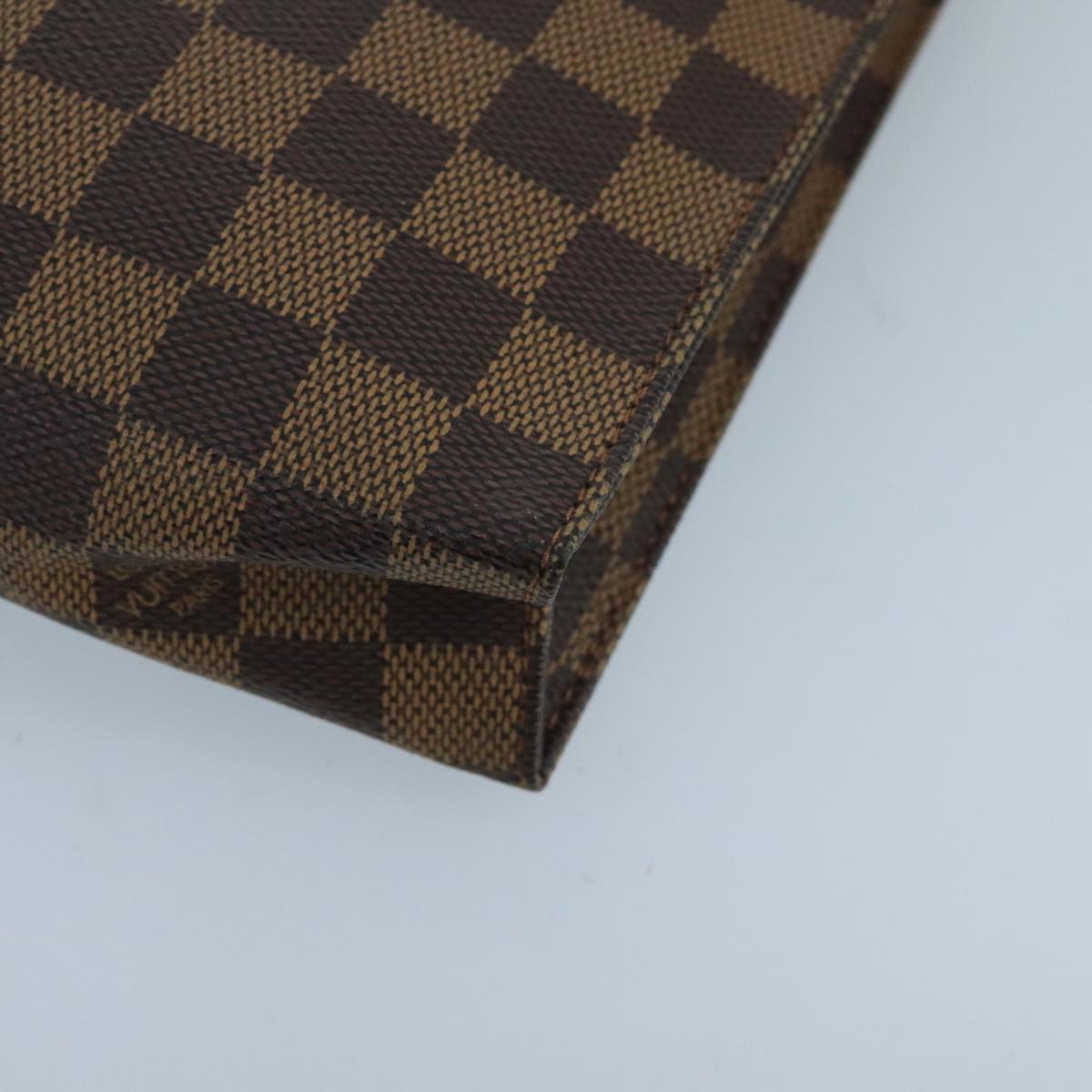 LOUIS VUITTON Damier Ebene Poche Toilette 26 Pouch N47543 LV Auth 100797