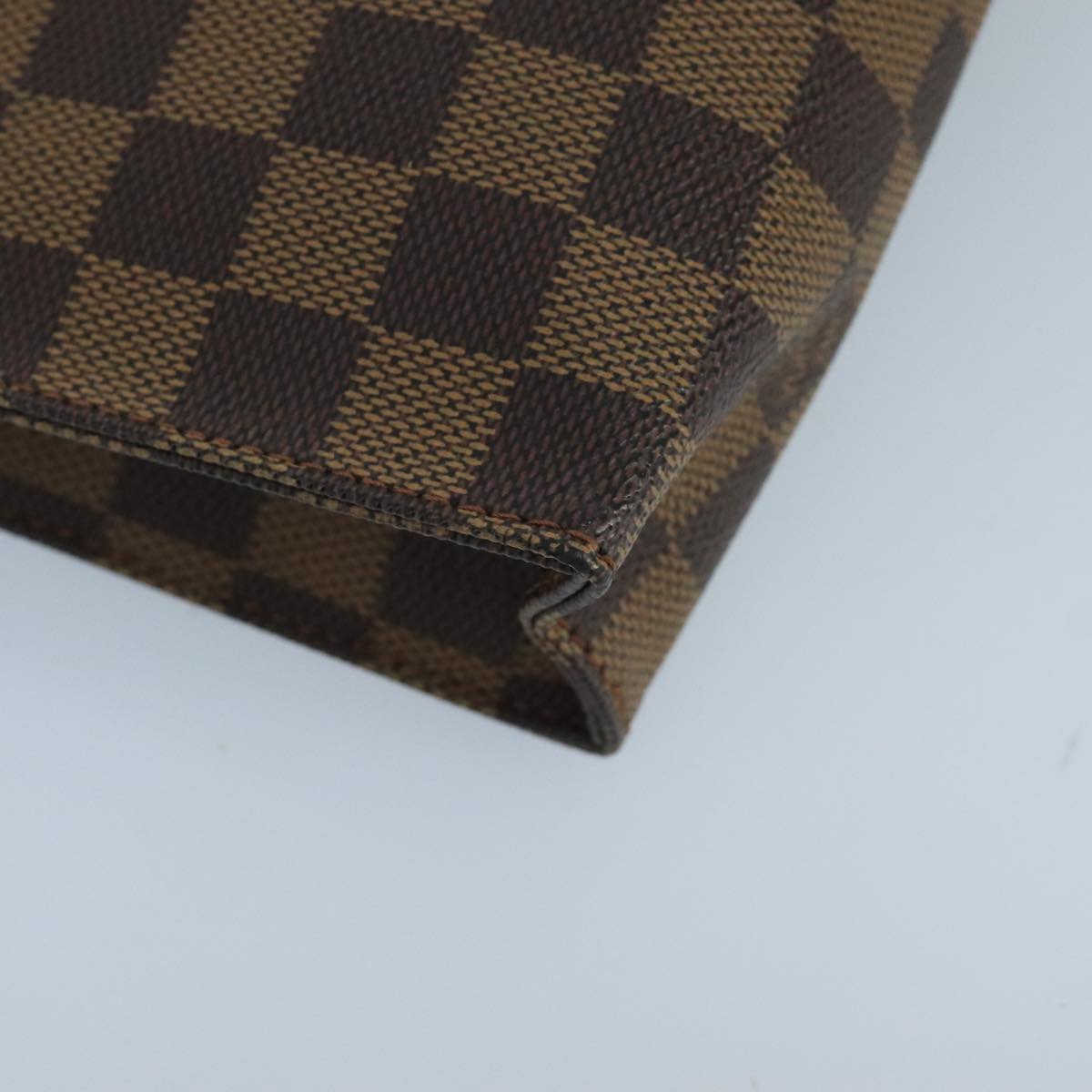 LOUIS VUITTON Damier Ebene Poche Toilette 26 Pouch N47543 LV Auth 100797