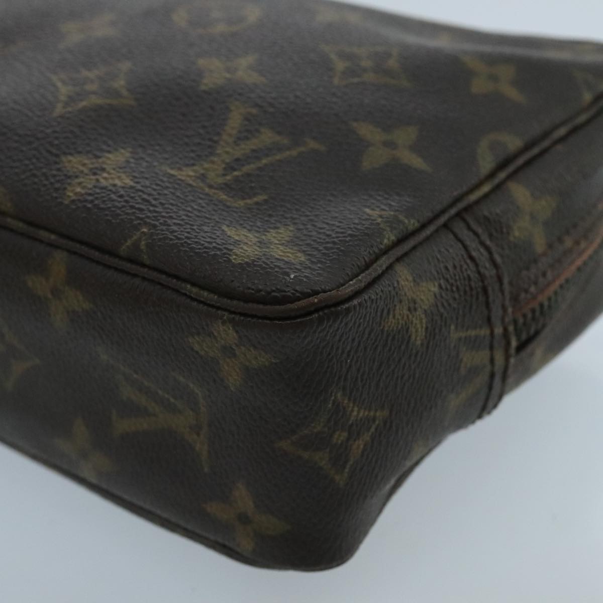 LOUIS VUITTON Monogram Trousse Toilette 23 Clutch Bag M47524 LV Auth 100804