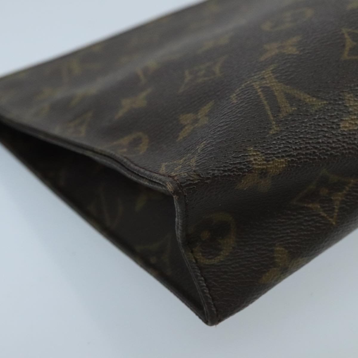 LOUIS VUITTON Monogram Poche Toilette 26 Pouch M47542 LV Auth 100805