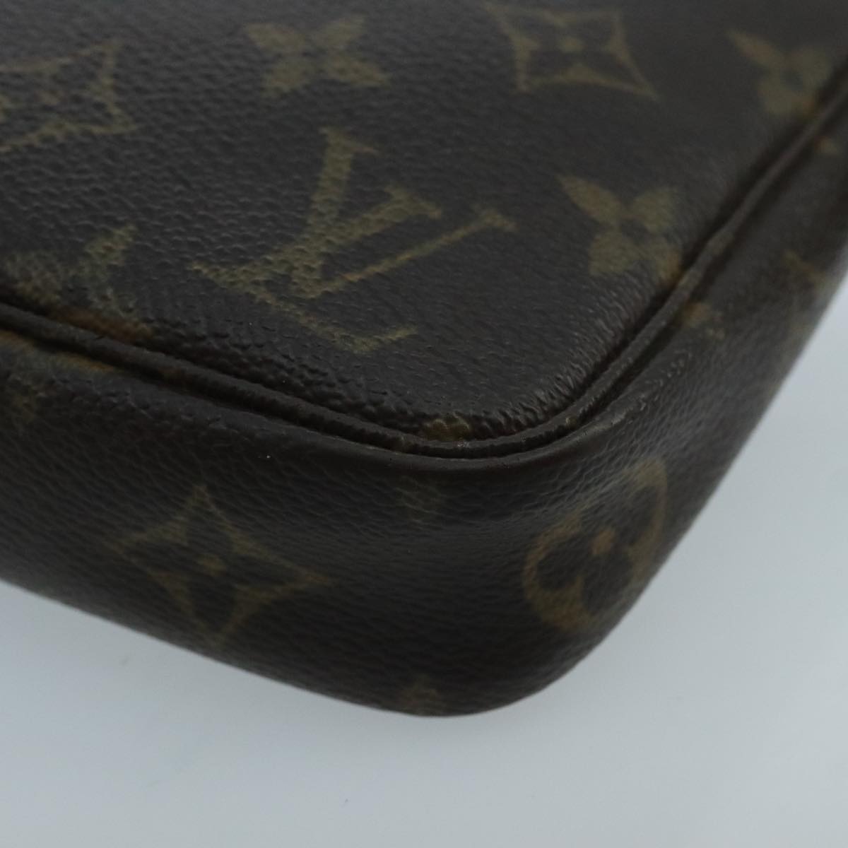 LOUIS VUITTON Monogram Pochette Accessoires Pouch M51980 LV Auth 100807