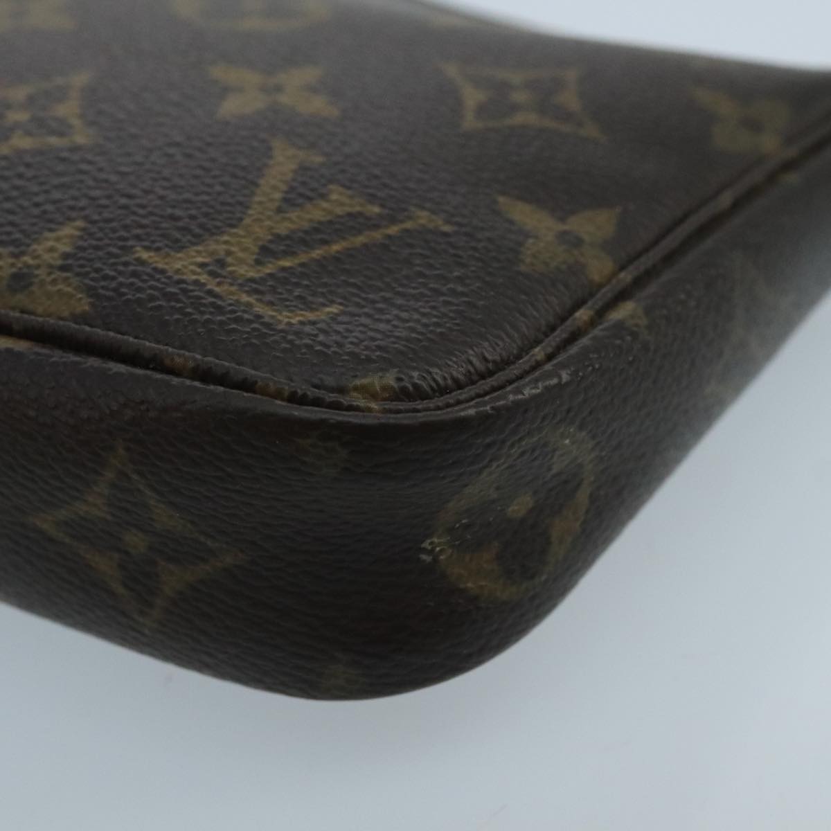 LOUIS VUITTON Monogram Pochette Accessoires Pouch M51980 LV Auth 100807