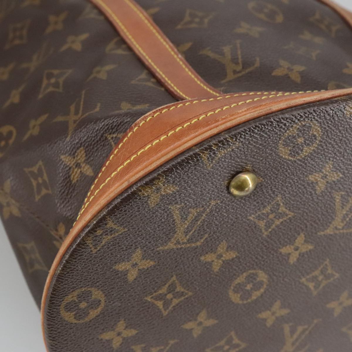 LOUIS VUITTON Monogram Bucket GM Shoulder Bag M42236 LV Auth 100825