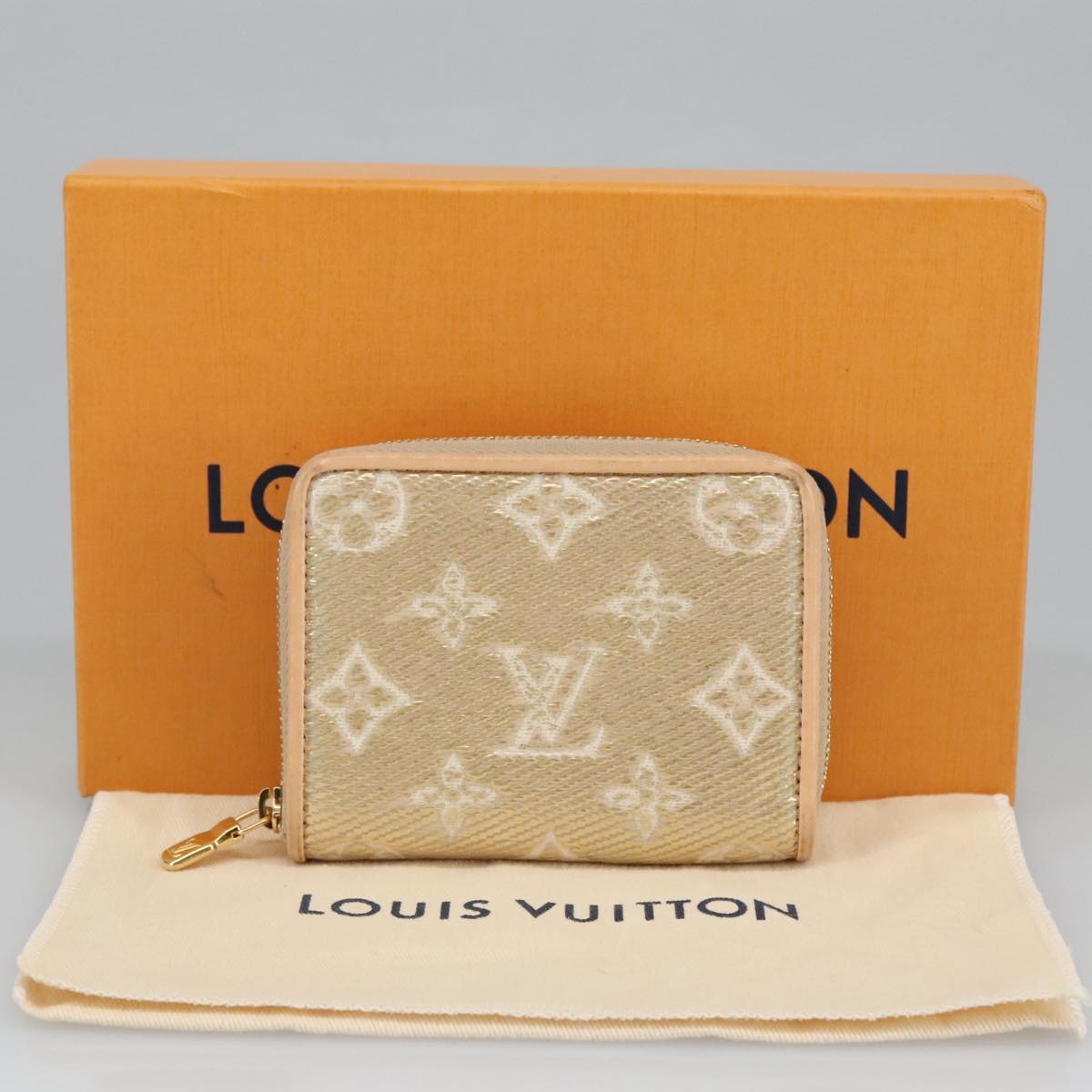 LOUIS VUITTON Monogram Laminated Jacquard Zippy Coin Purse M82483 Auth 100863SA