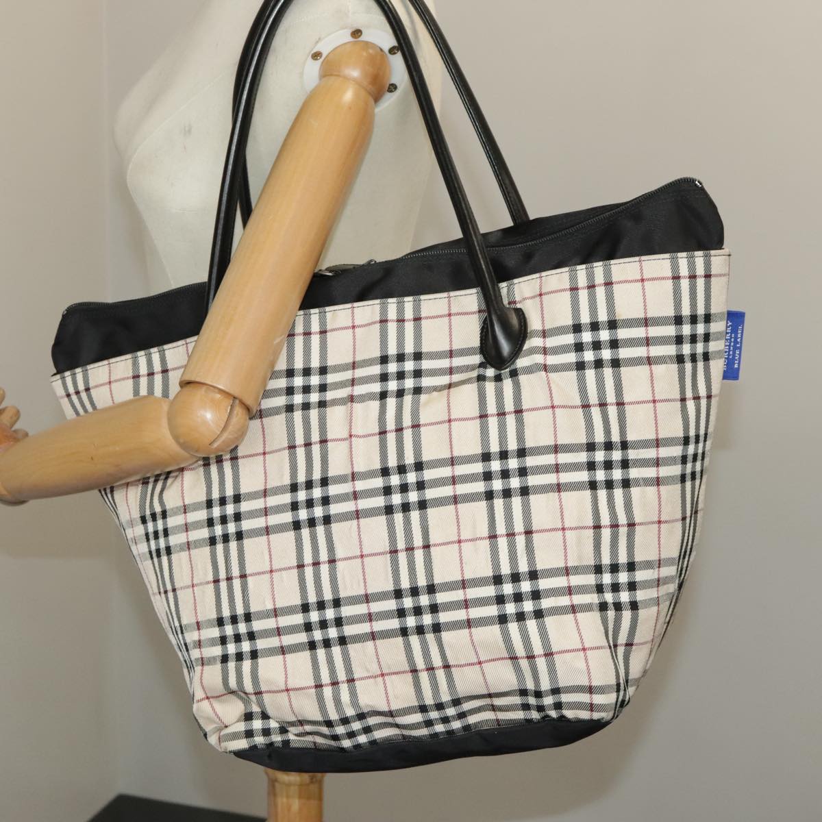 BURBERRY Nova Check Blue Label Tote Bag Nylon Beige Auth 101001