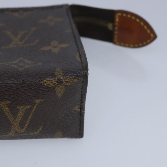 LOUIS VUITTON Monogram Poche Toilette 15 Pouch M47546 LV Auth 101023
