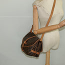 LOUIS VUITTON Monogram Saumur 30 Shoulder Bag M42256 LV Auth 101105-28