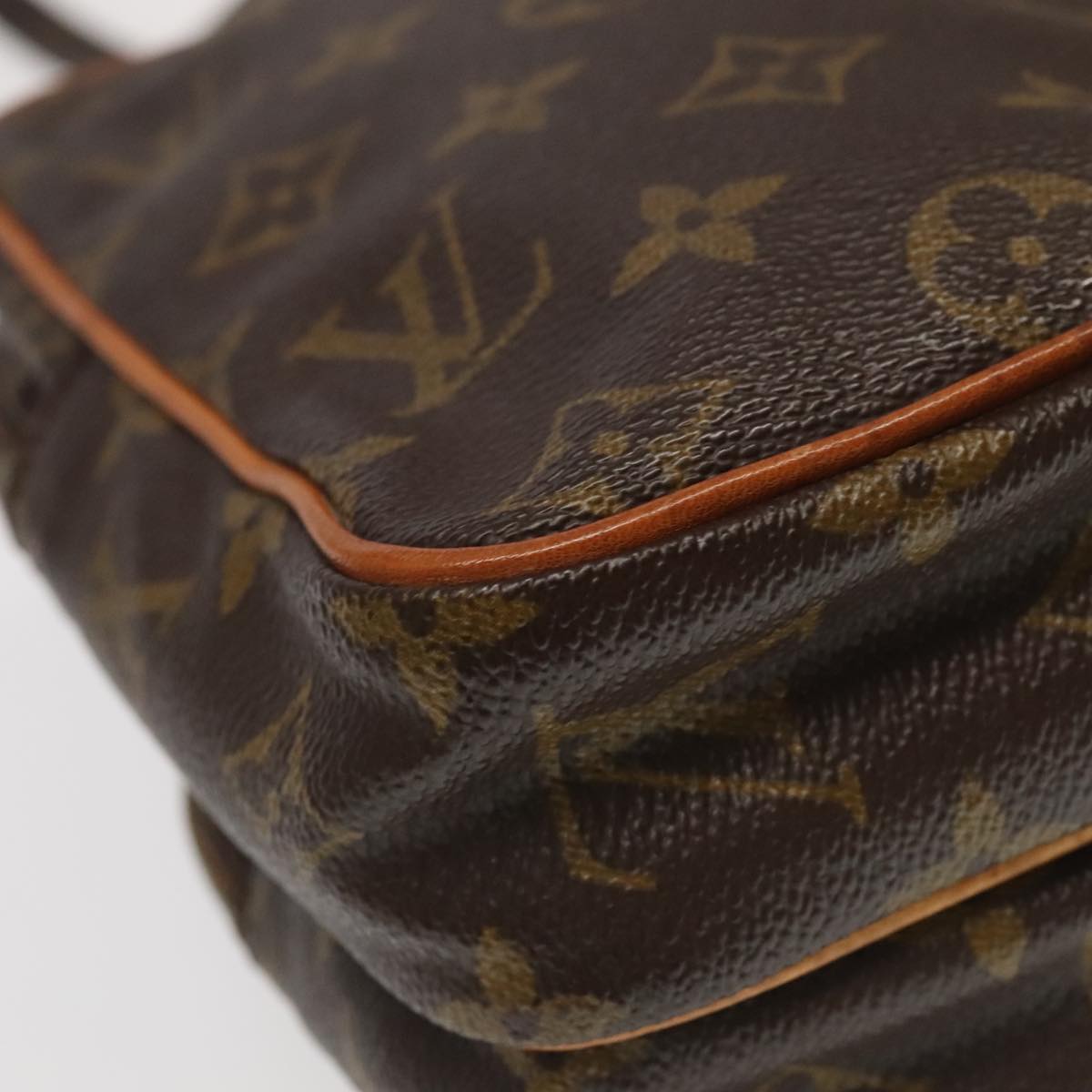 LOUIS VUITTON Monogram Amazon Shoulder Bag M45236 LV Auth 101111