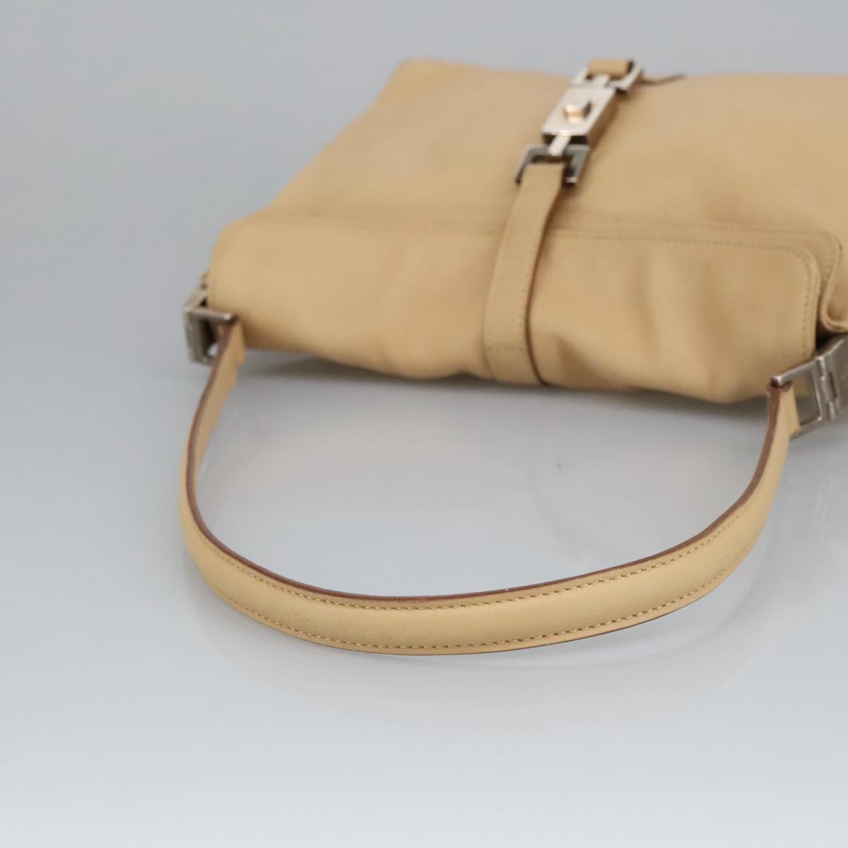 GUCCI Jackie Shoulder Bag Leather Beige 001 3734 Auth 101139