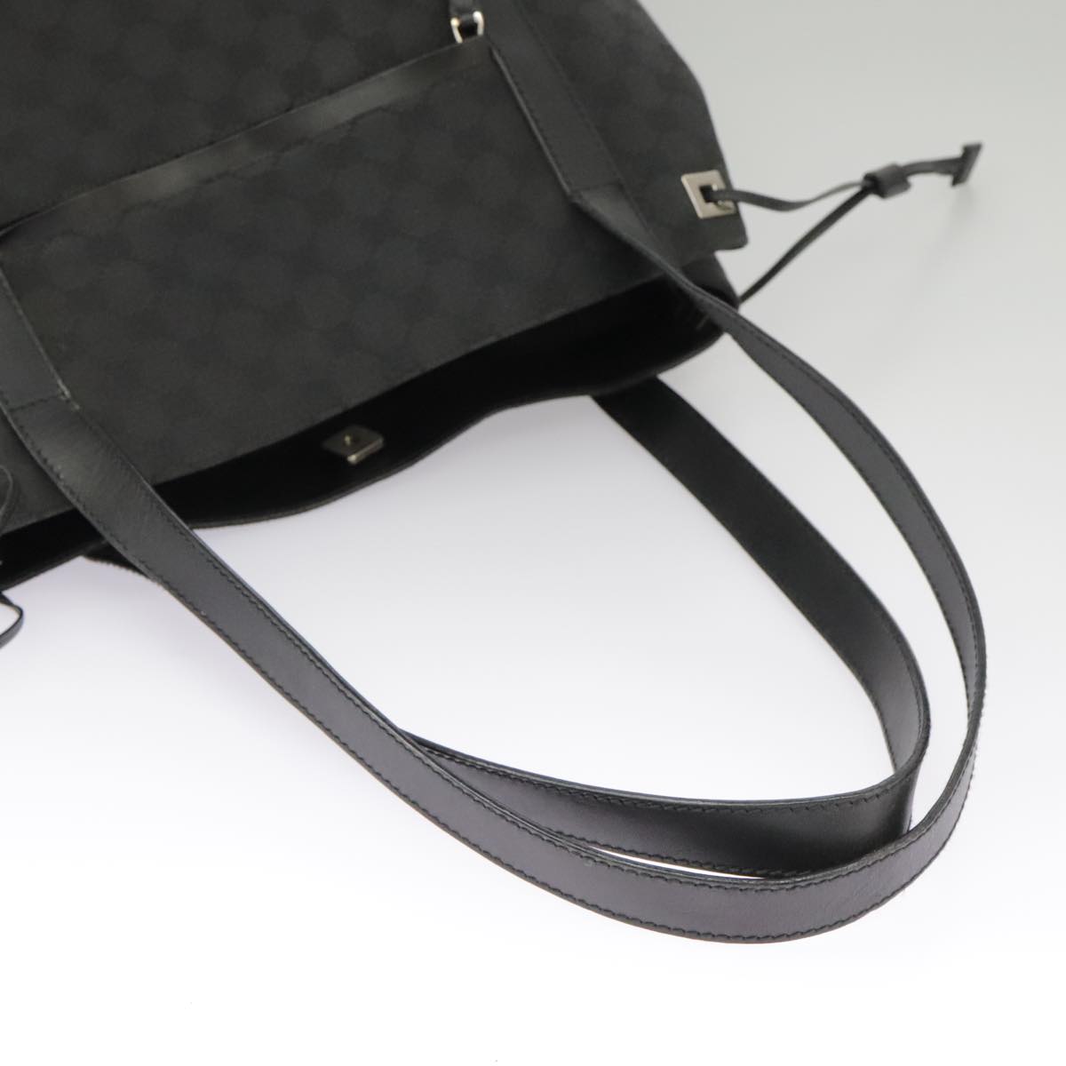 GUCCI GG Canvas Shoulder Bag Black 30501 Auth 101186