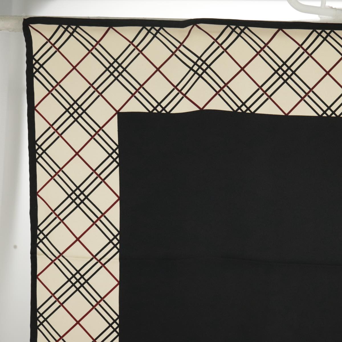 BURBERRY Scarf Silk Black Beige Auth 101199