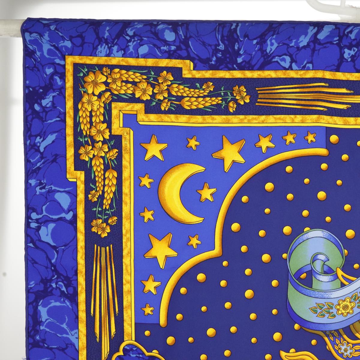 HERMES Carre90 CARPE DIEM Scarf Silk Blue Yellow Auth 101241