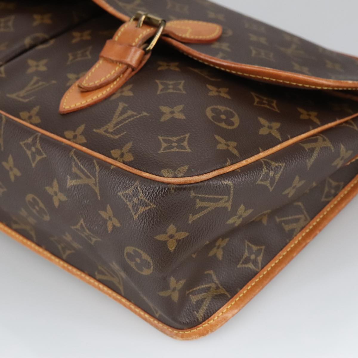 LOUIS VUITTON Monogram Gibeciere GM Shoulder Bag M42246 LV Auth 101251