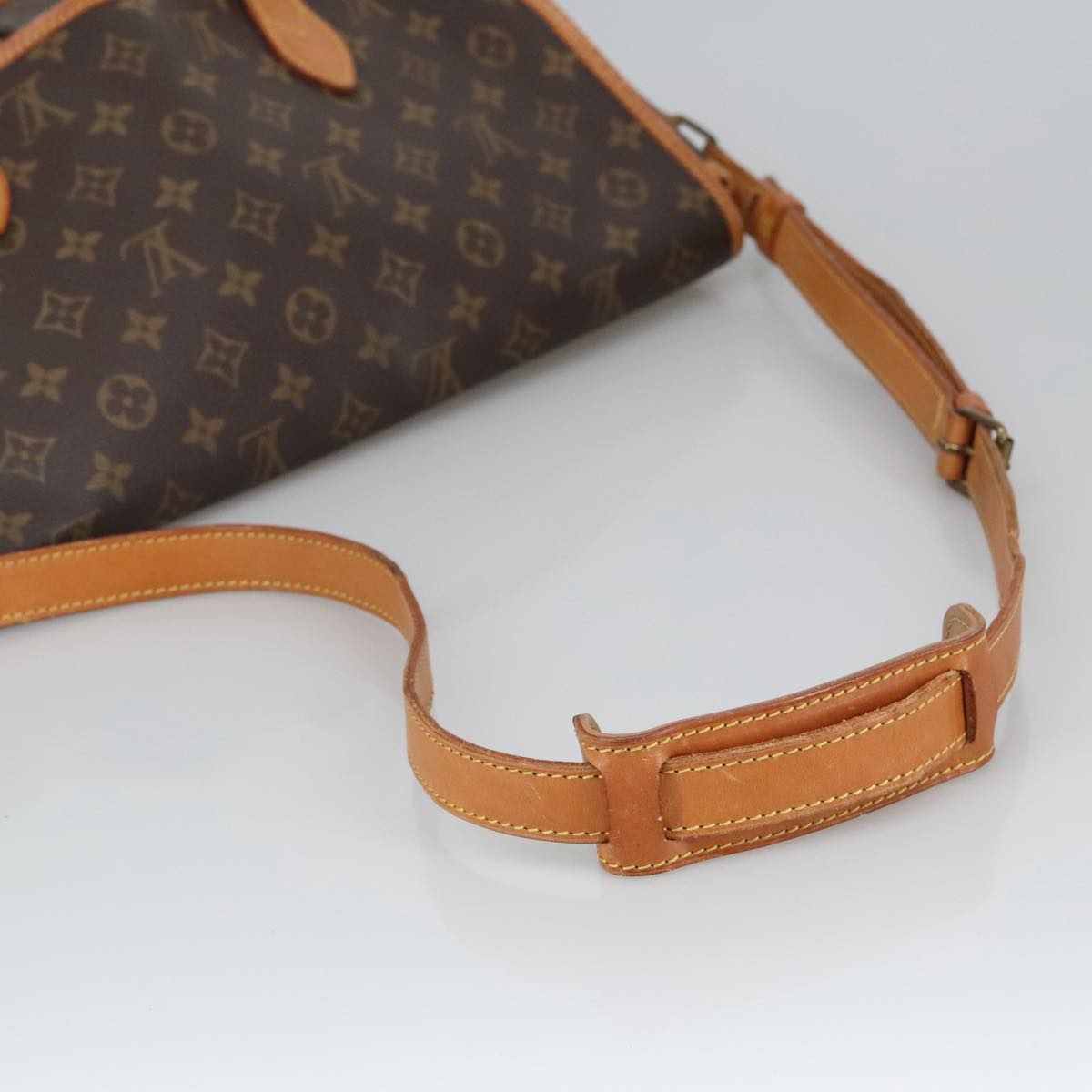 LOUIS VUITTON Monogram Gibeciere GM Shoulder Bag M42246 LV Auth 101251