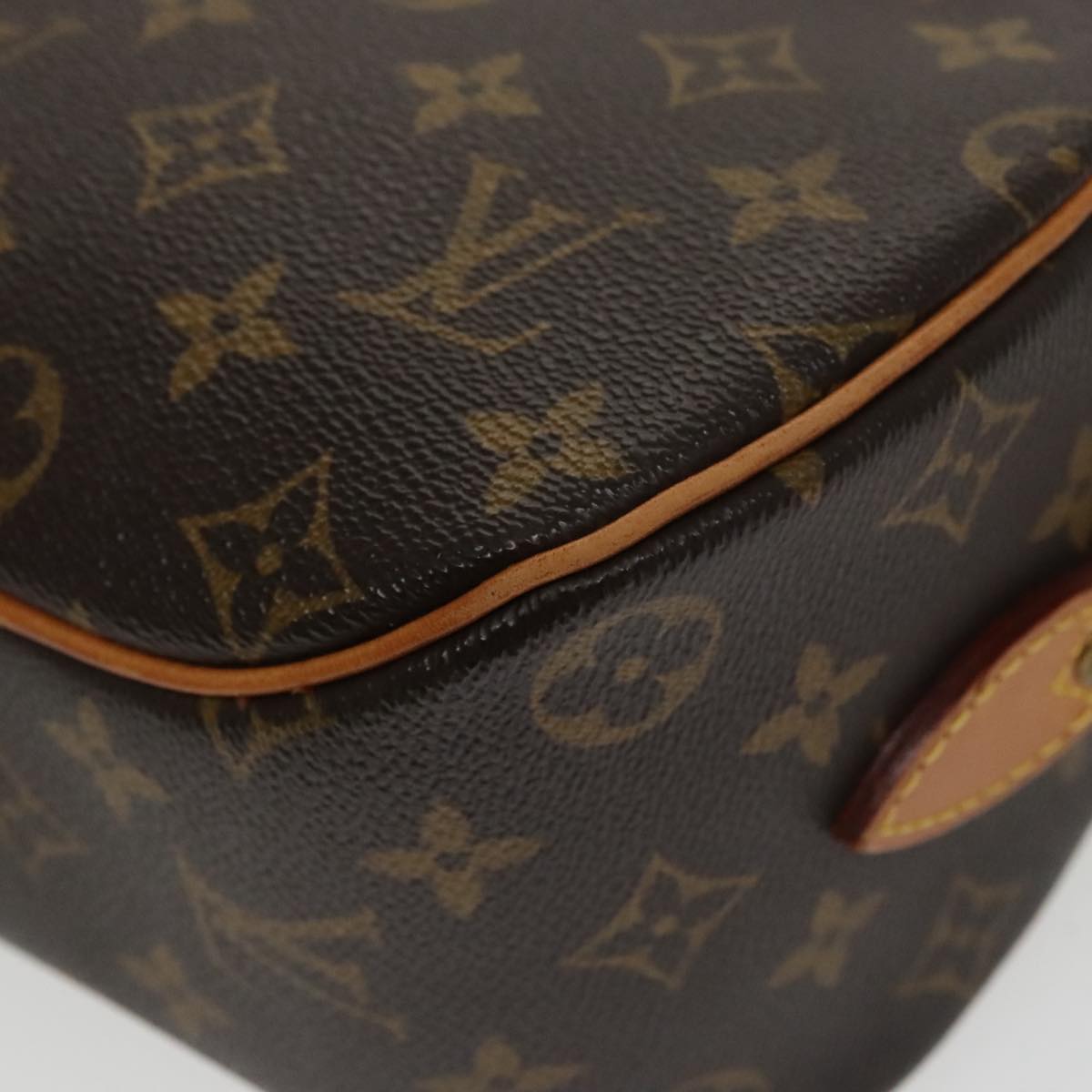 LOUIS VUITTON Monogram Blois Shoulder Bag M51221 LV Auth 101253