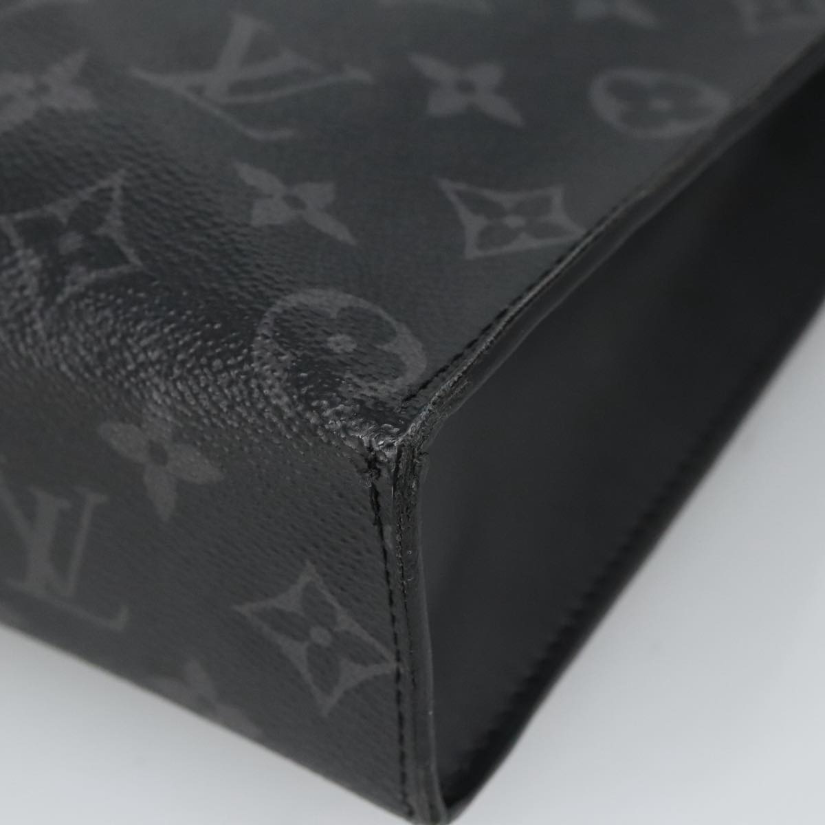 LOUIS VUITTON Monogram Eclipse Pochette Voyage MM Clutch Bag M61692 Auth 101256