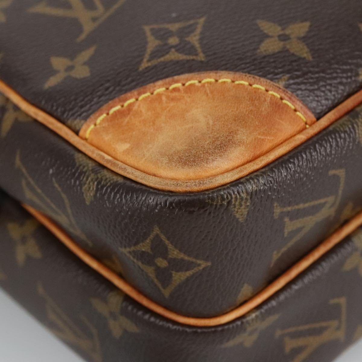 LOUIS VUITTON Monogram Amazon Shoulder Bag M45236 LV Auth 101257