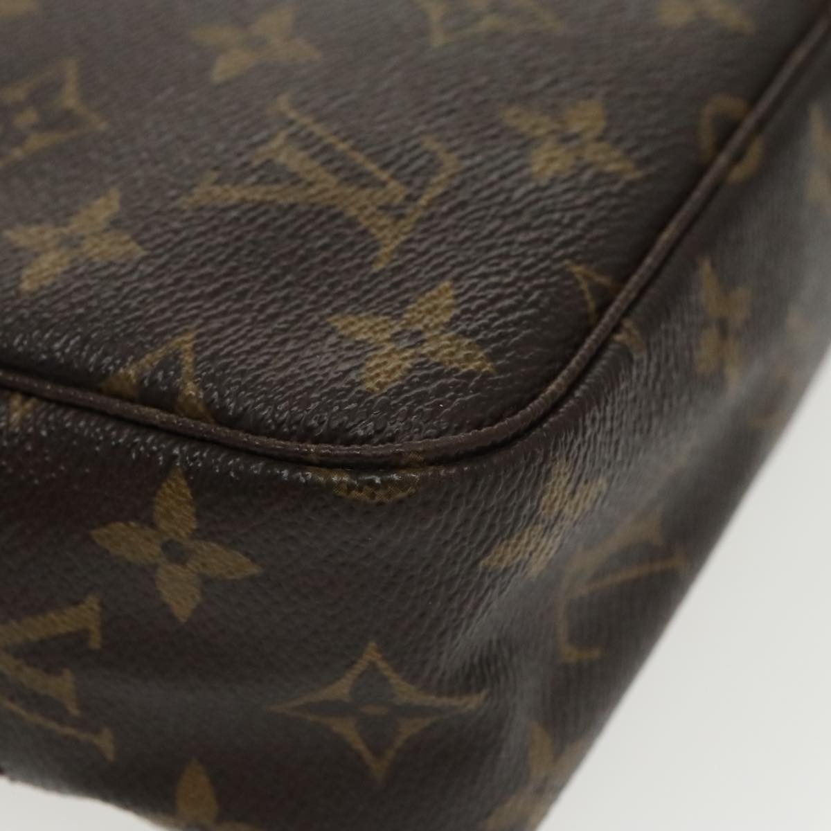 LOUIS VUITTON Monogram Trousse Toilette 23 Clutch Bag M47524 LV Auth 101260