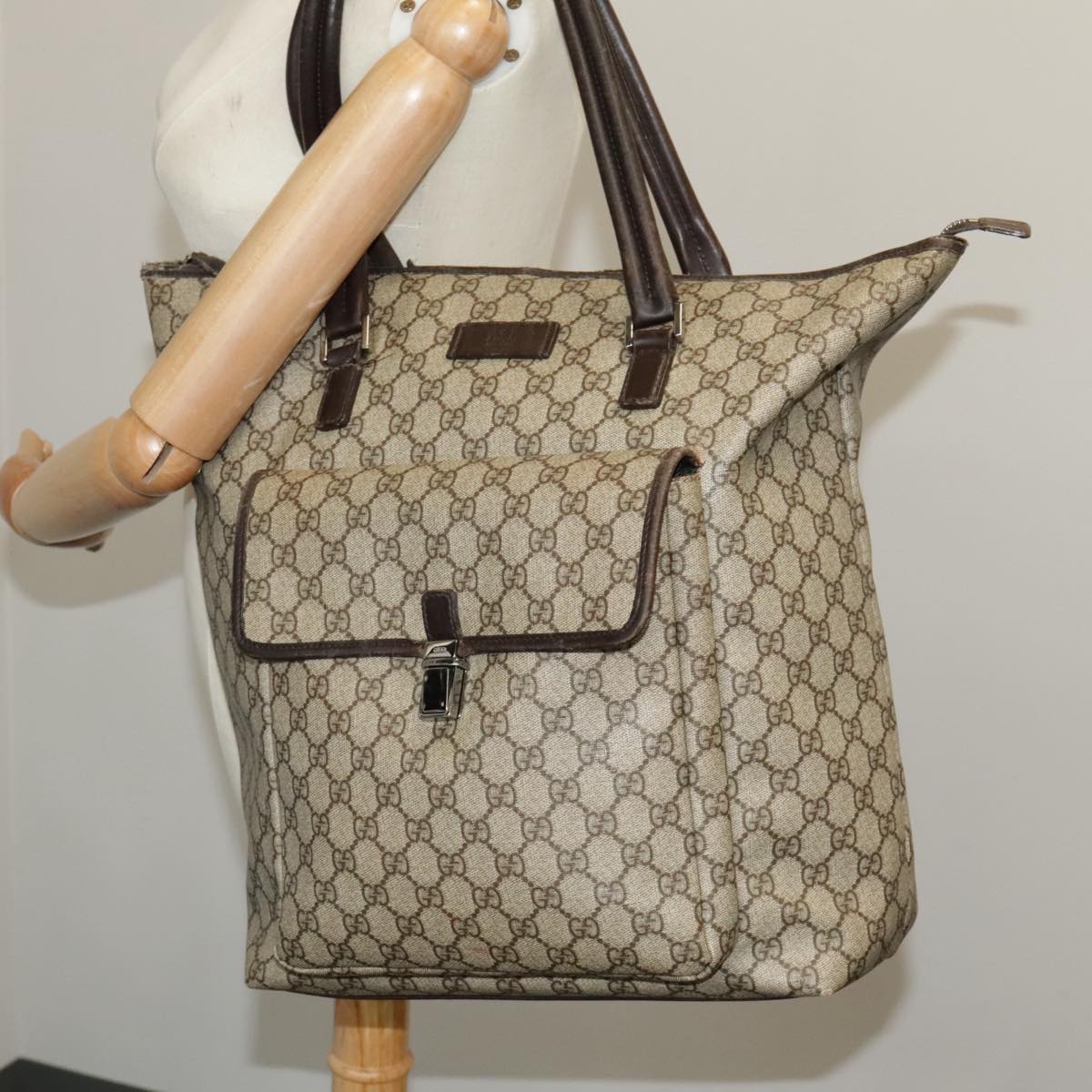 GUCCI GG Supreme Shoulder Bag PVC Beige Auth 101291