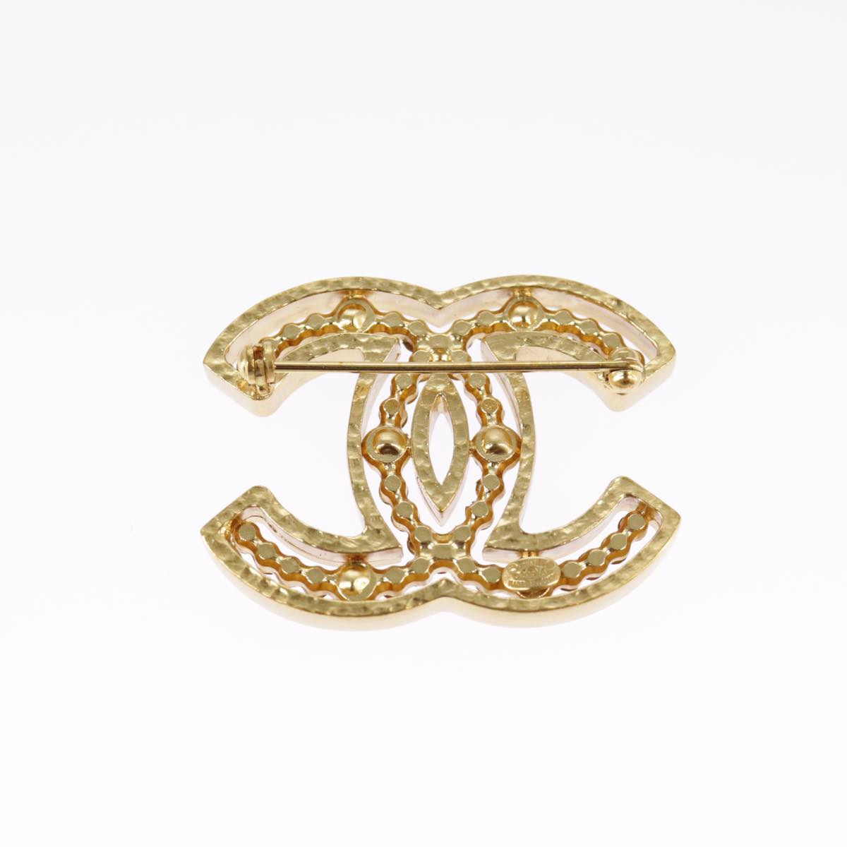 CHANEL Brooch metal Gold Tone CC Auth 101302A