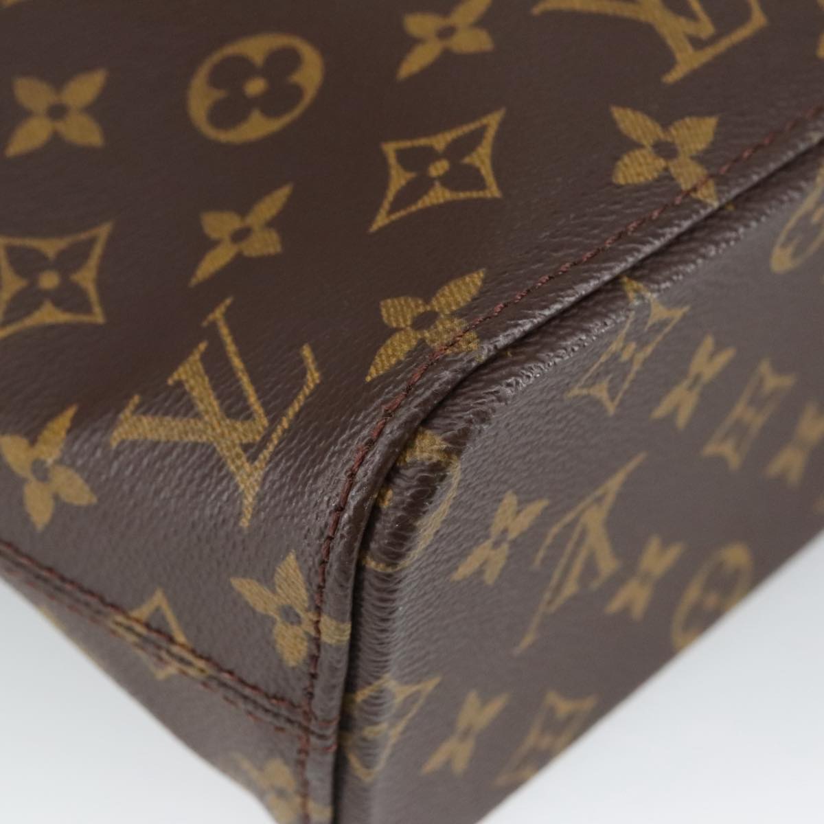 LOUIS VUITTON Monogram Luco Tote Bag M51155 LV Auth 101319SA