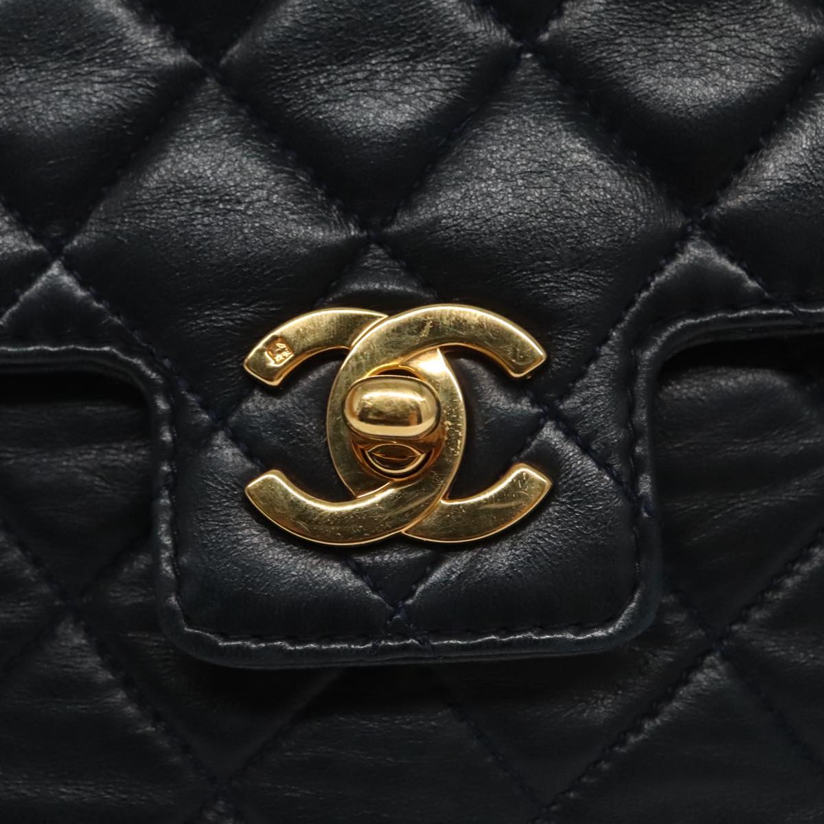 CHANEL Hand Bag Lamb Skin Navy Gold CC Auth 101325A