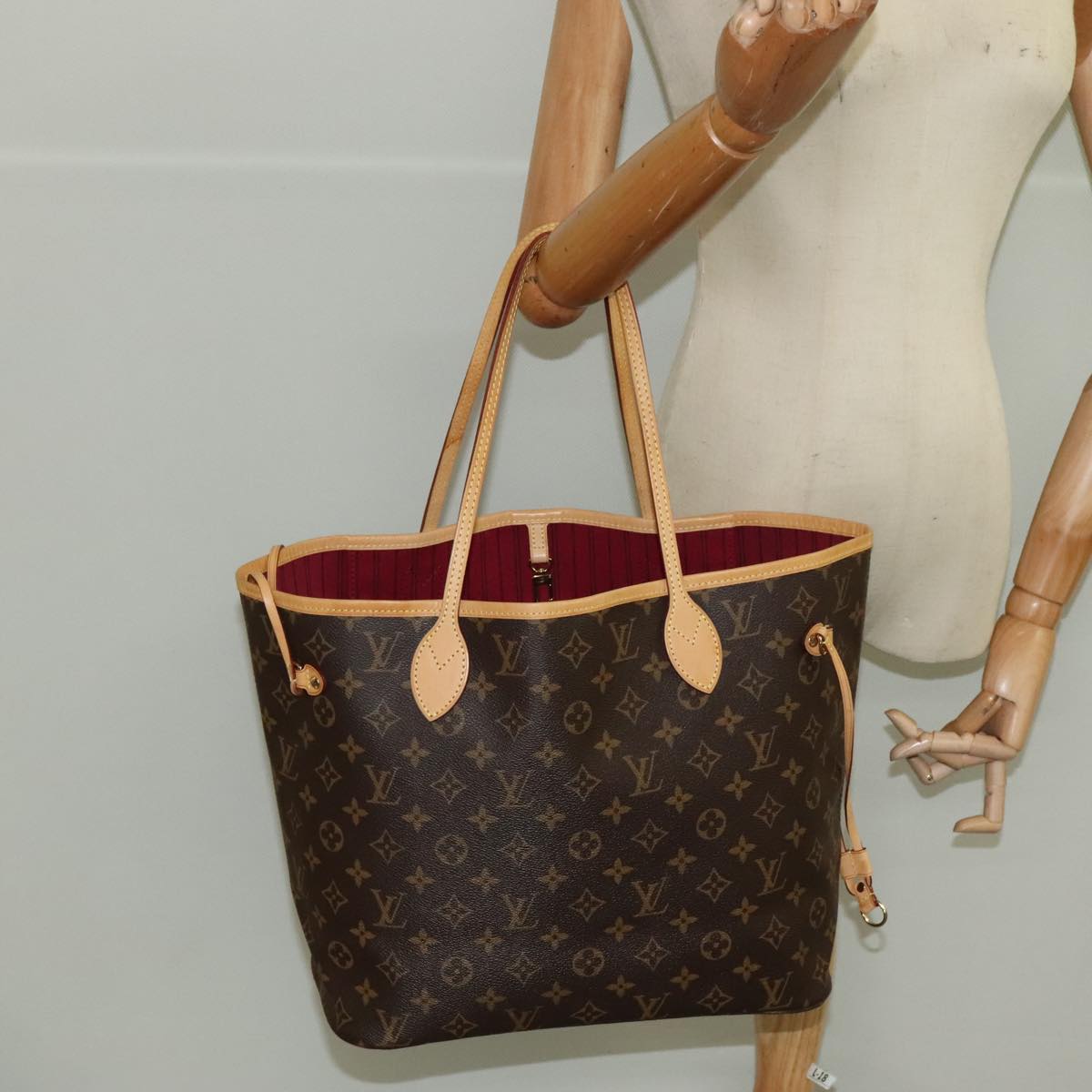 LOUIS VUITTON Monogram Neverfull MM Tote Bag M40156 LV Auth 101331A