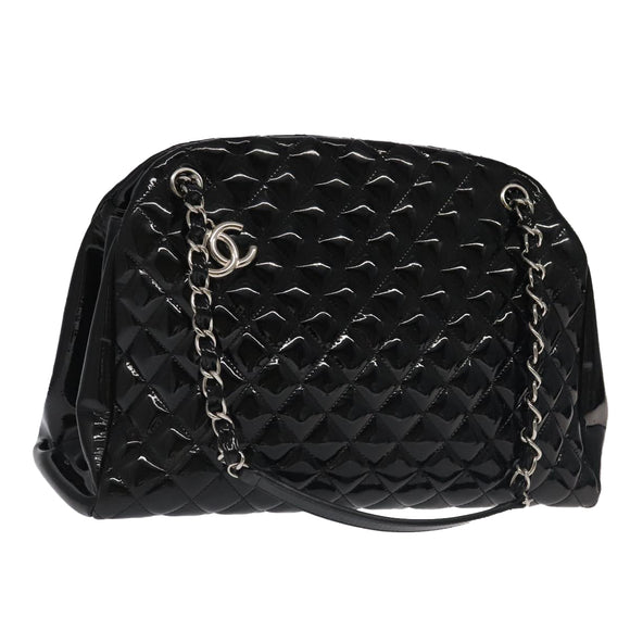 CHANEL Matelasse Chain Shoulder Bag Enamel Black CC Auth 101334AV