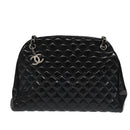 CHANEL Matelasse Chain Shoulder Bag Enamel Black CC Auth 101334AV-13