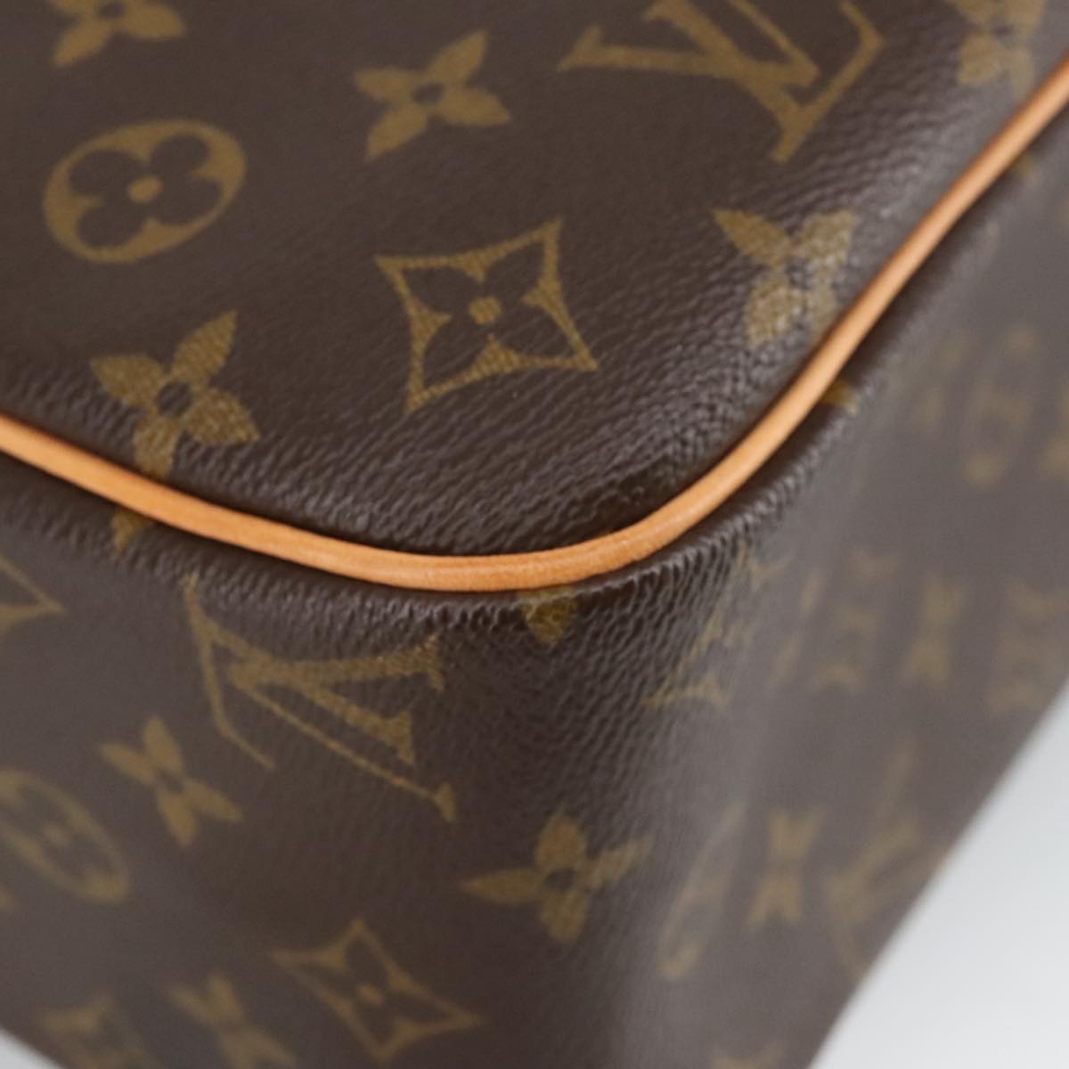 LOUIS VUITTON Monogram Cite GM Hand Bag M51181 LV Auth 101336SA