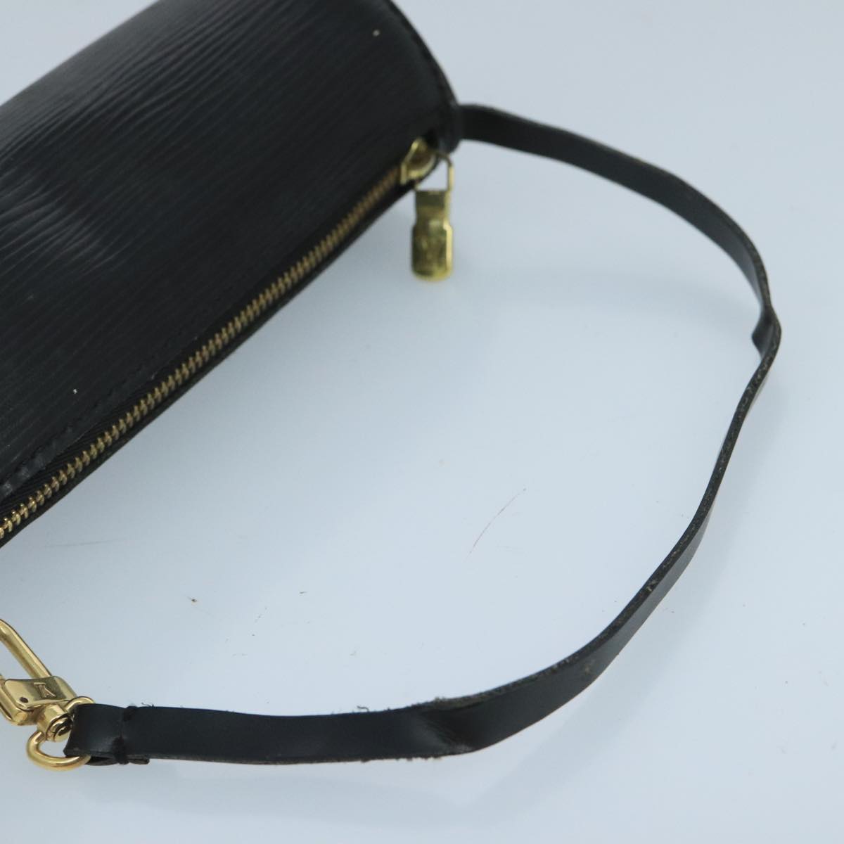 LOUIS VUITTON Epi Soufflot Pouch Black LV Auth 101358