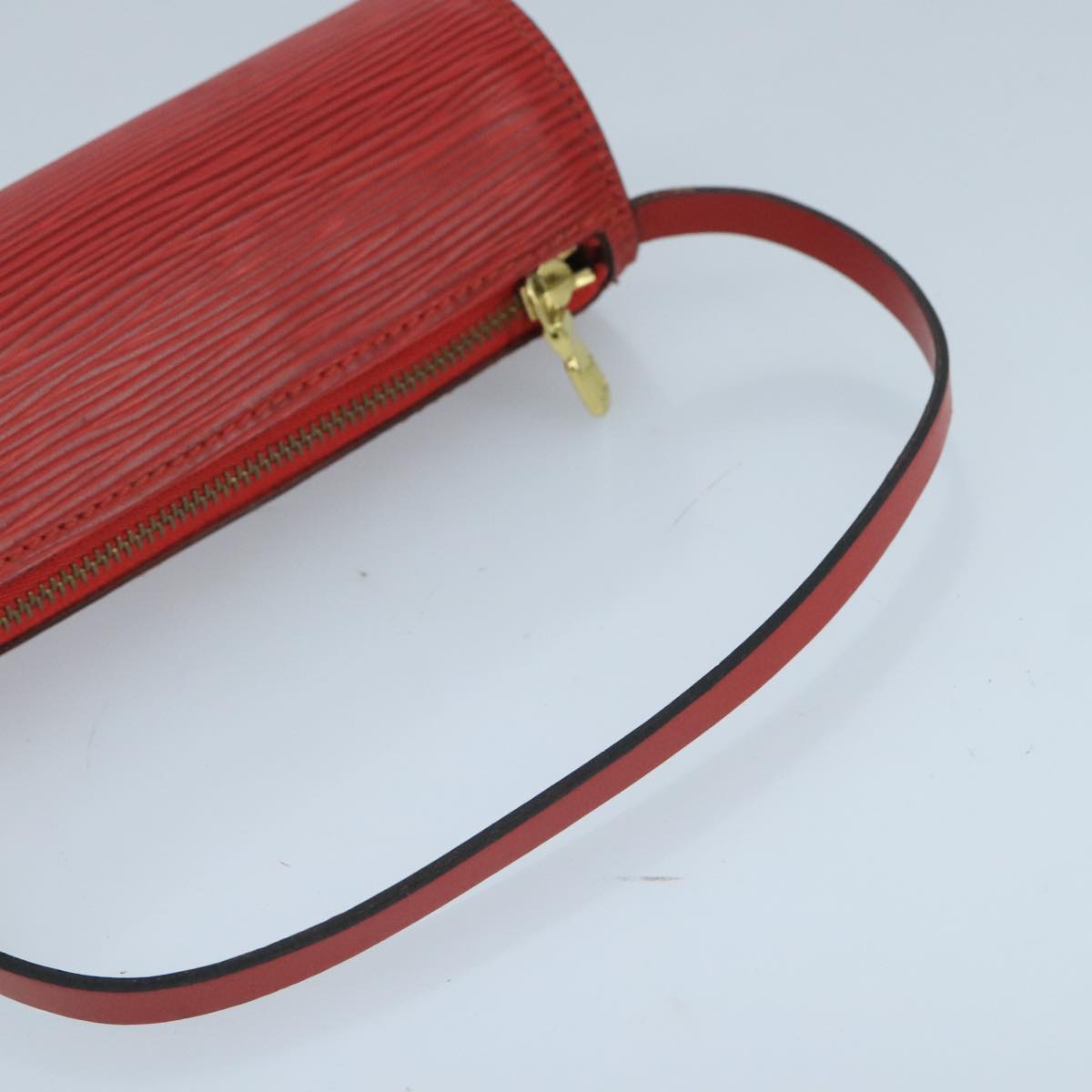 LOUIS VUITTON Epi Soufflot Pouch Accessory Pouch Red LV Auth 101361