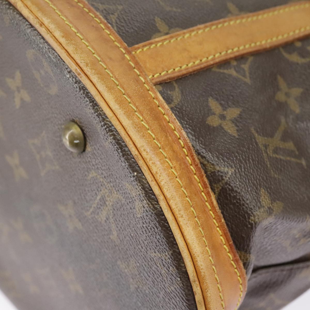 LOUIS VUITTON Monogram Bucket GM Shoulder Bag M42236 LV Auth 101527