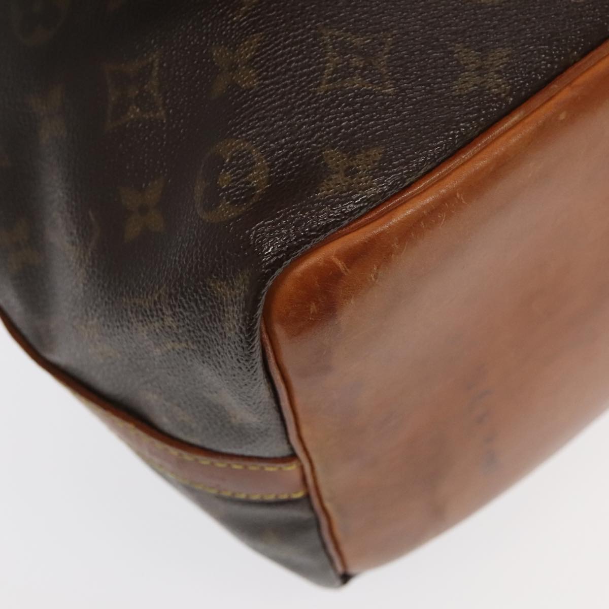 LOUIS VUITTON Monogram Petit Noe Shoulder Bag M42226 LV Auth 101573