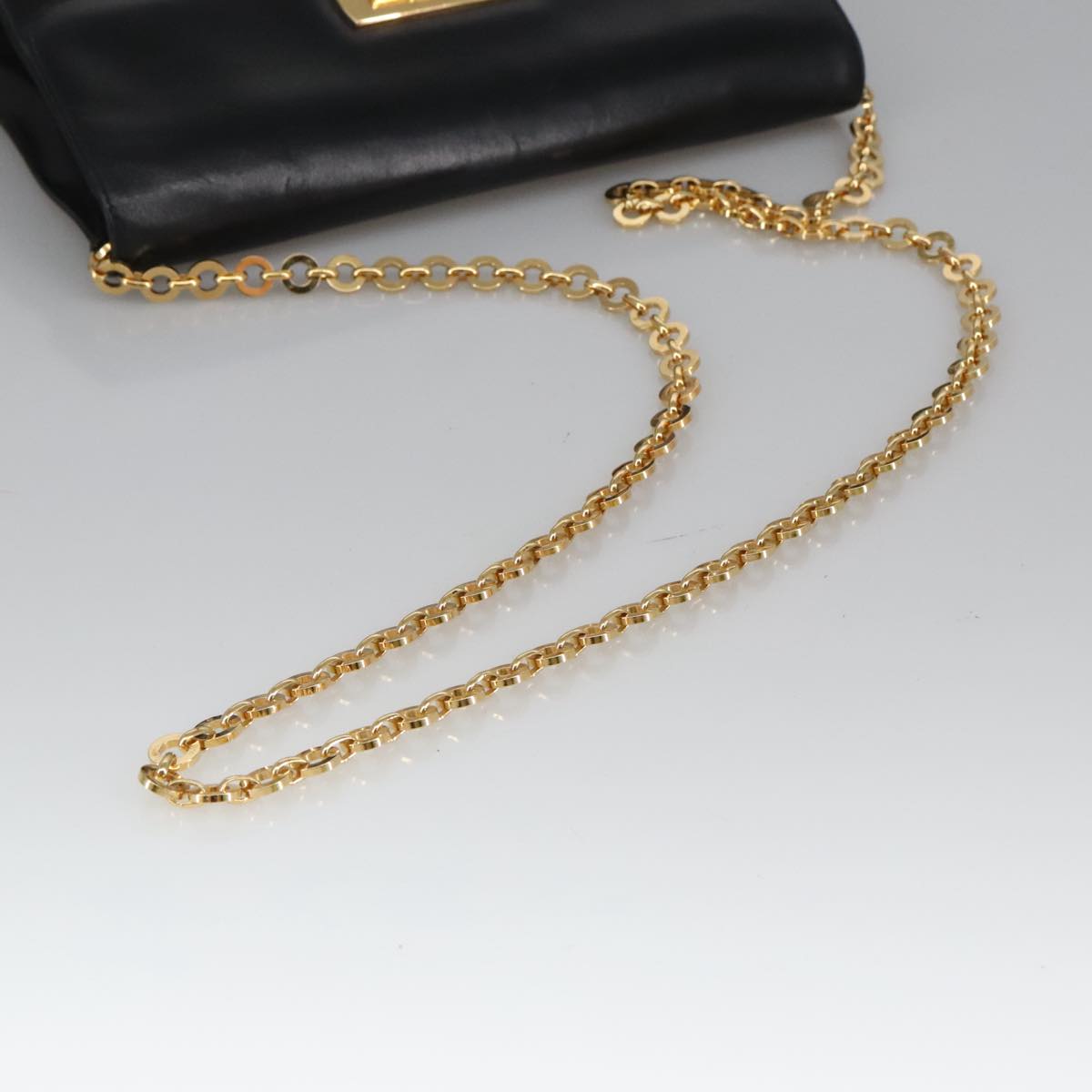 Salvatore Ferragamo Gancini Chain Shoulder Bag Leather Black Gold Auth 102075