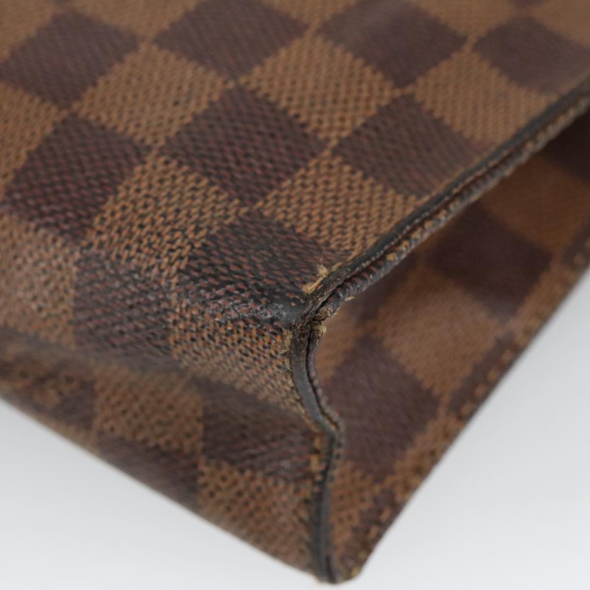 LOUIS VUITTON Damier Ebene Poche Toilette 26 Pouch N47543 LV Auth 102079