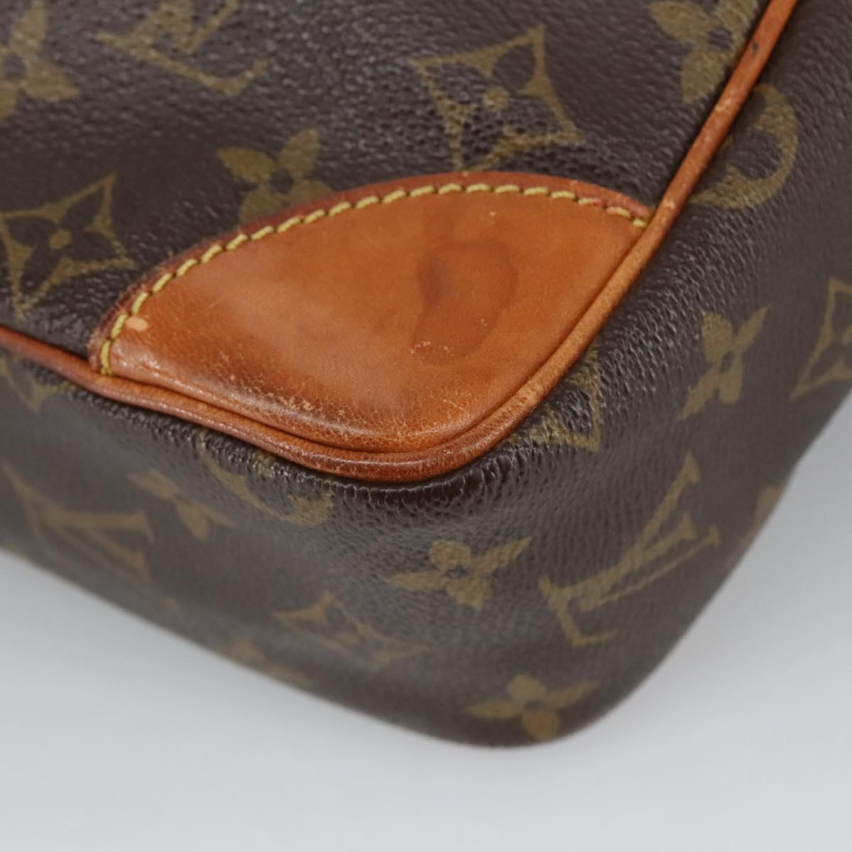 LOUIS VUITTON Monogram Trocadero 30 Shoulder Bag M51272 LV Auth 102084