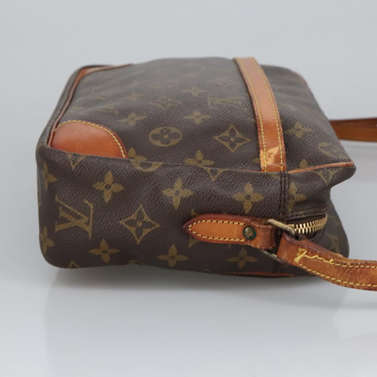 LOUIS VUITTON Monogram Trocadero 30 Shoulder Bag M51272 LV Auth 102084