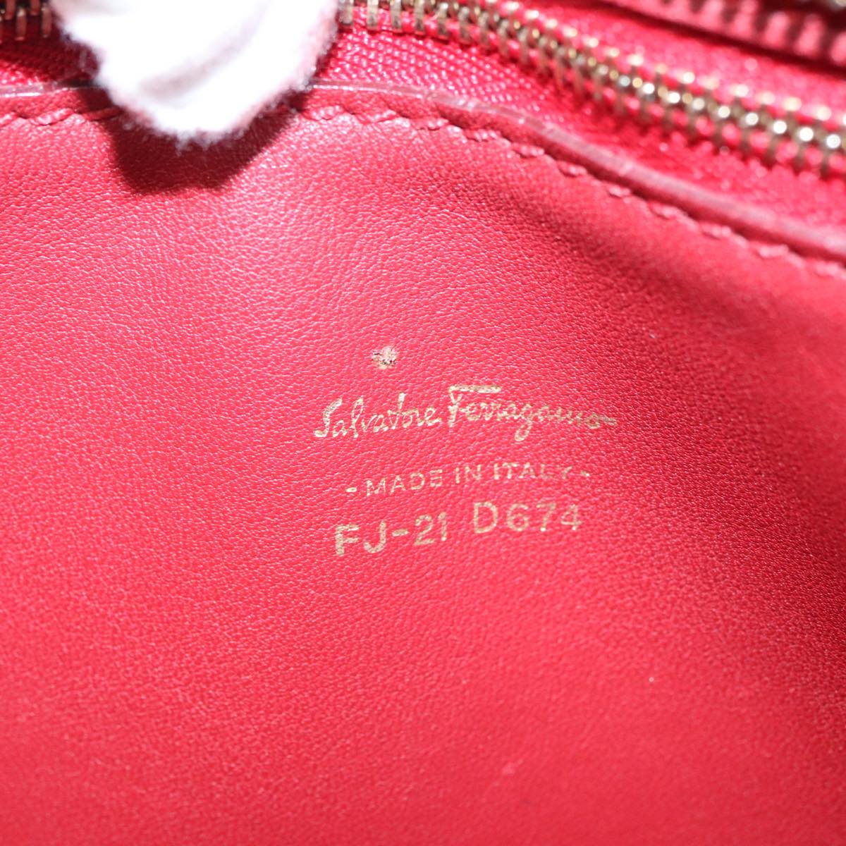 Salvatore Ferragamo Tote Bag Leather Red Gold Auth 102115