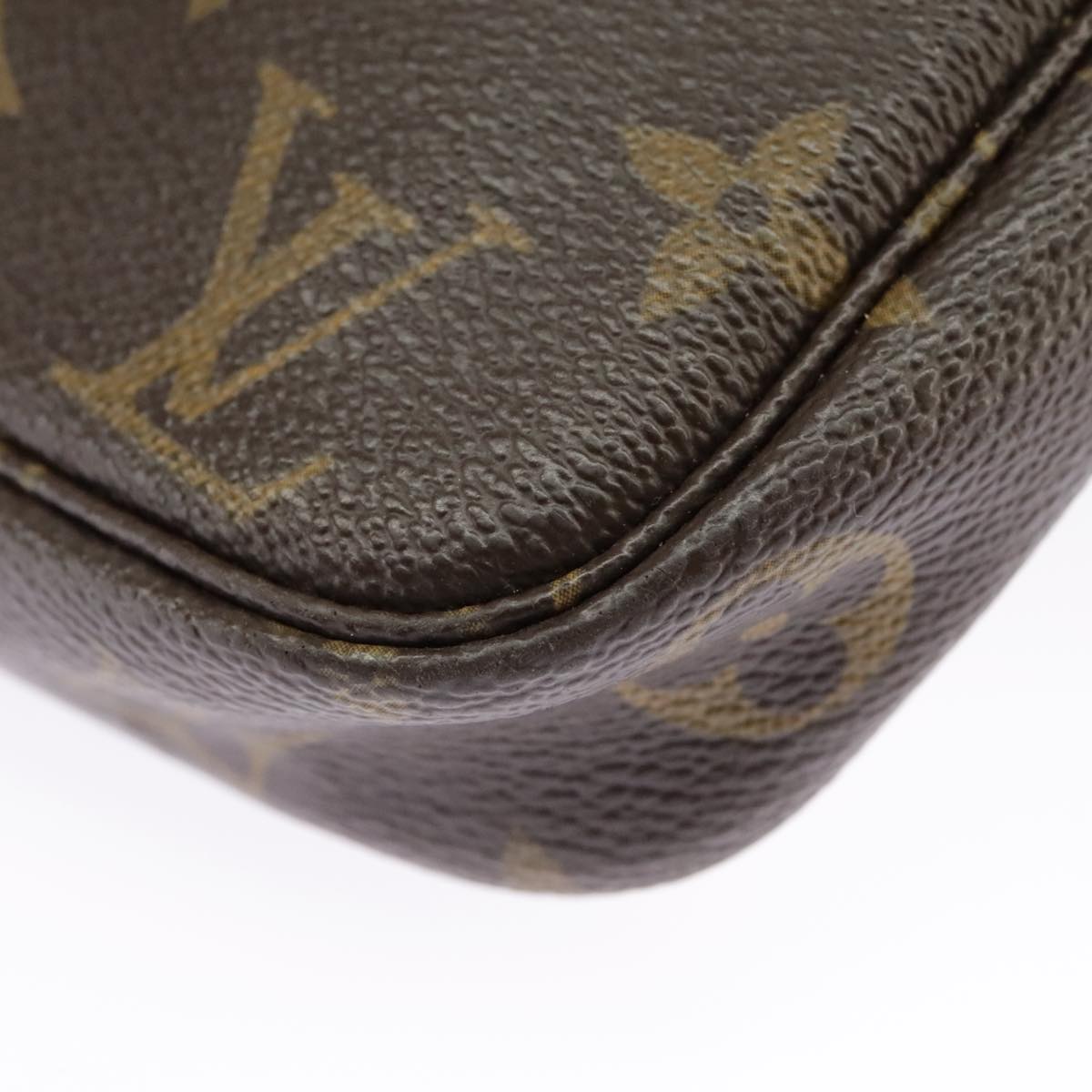 LOUIS VUITTON Monogram Pochette Accessoires Pouch M51980 LV Auth 102130